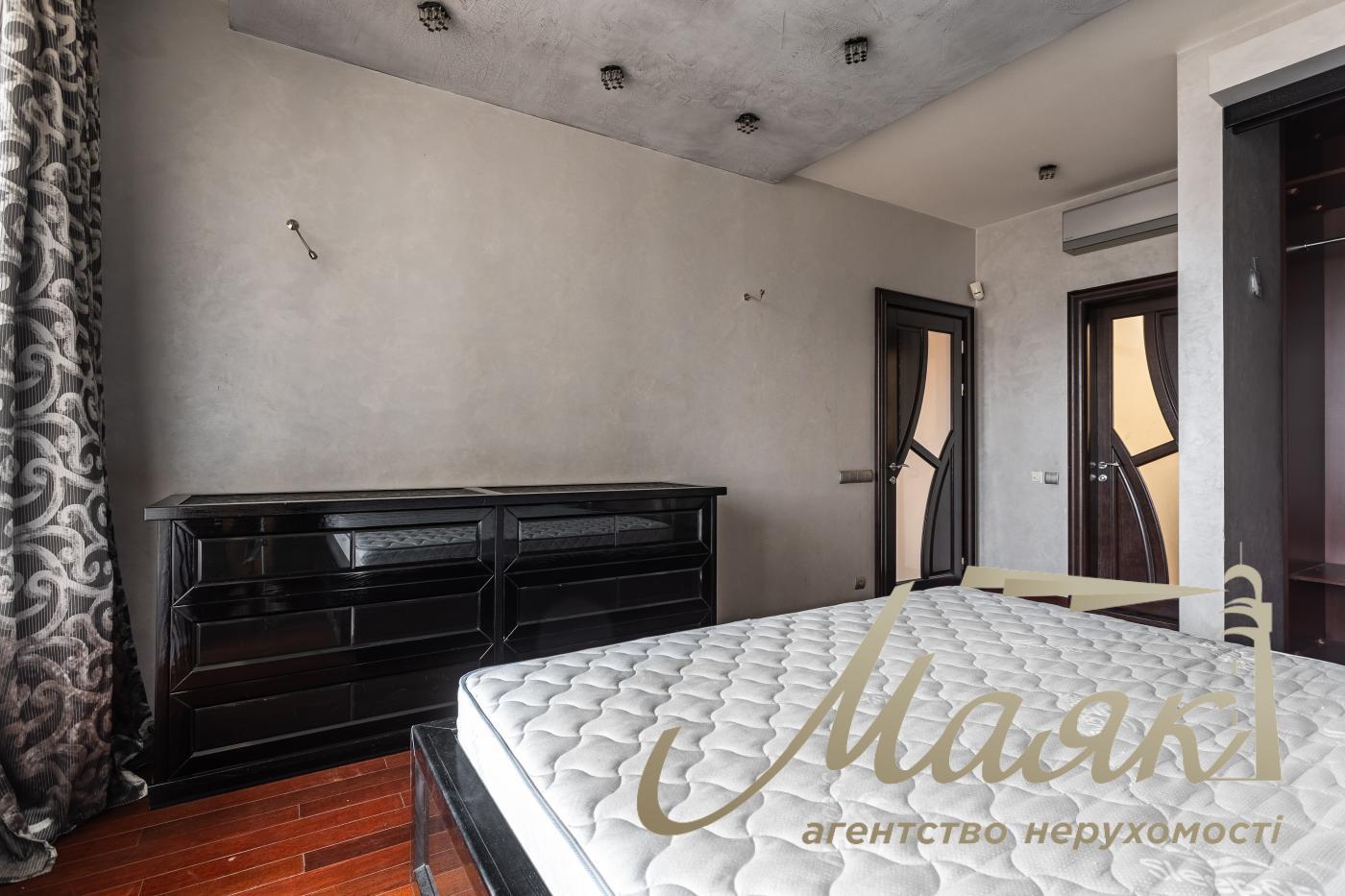 Продажа квартиры 170 м² в Дипломат Холл, ул. Жилянская, 59, центр Киева