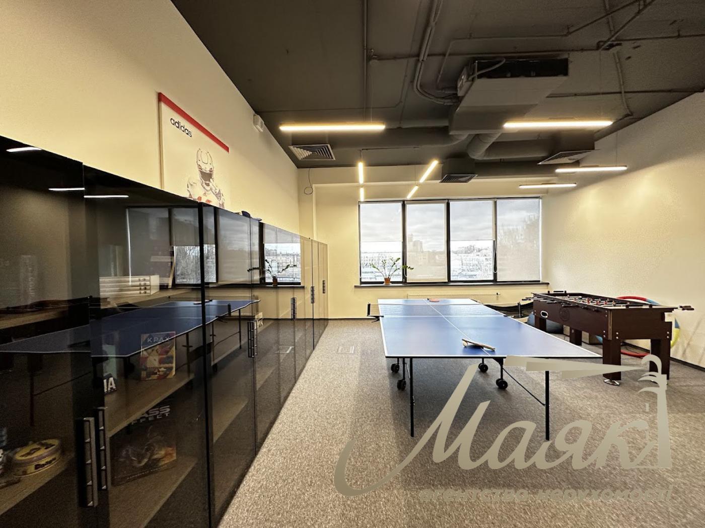 Оренда приміщення 2290м2 по вул.Гарматна 4, Шевченківський район.