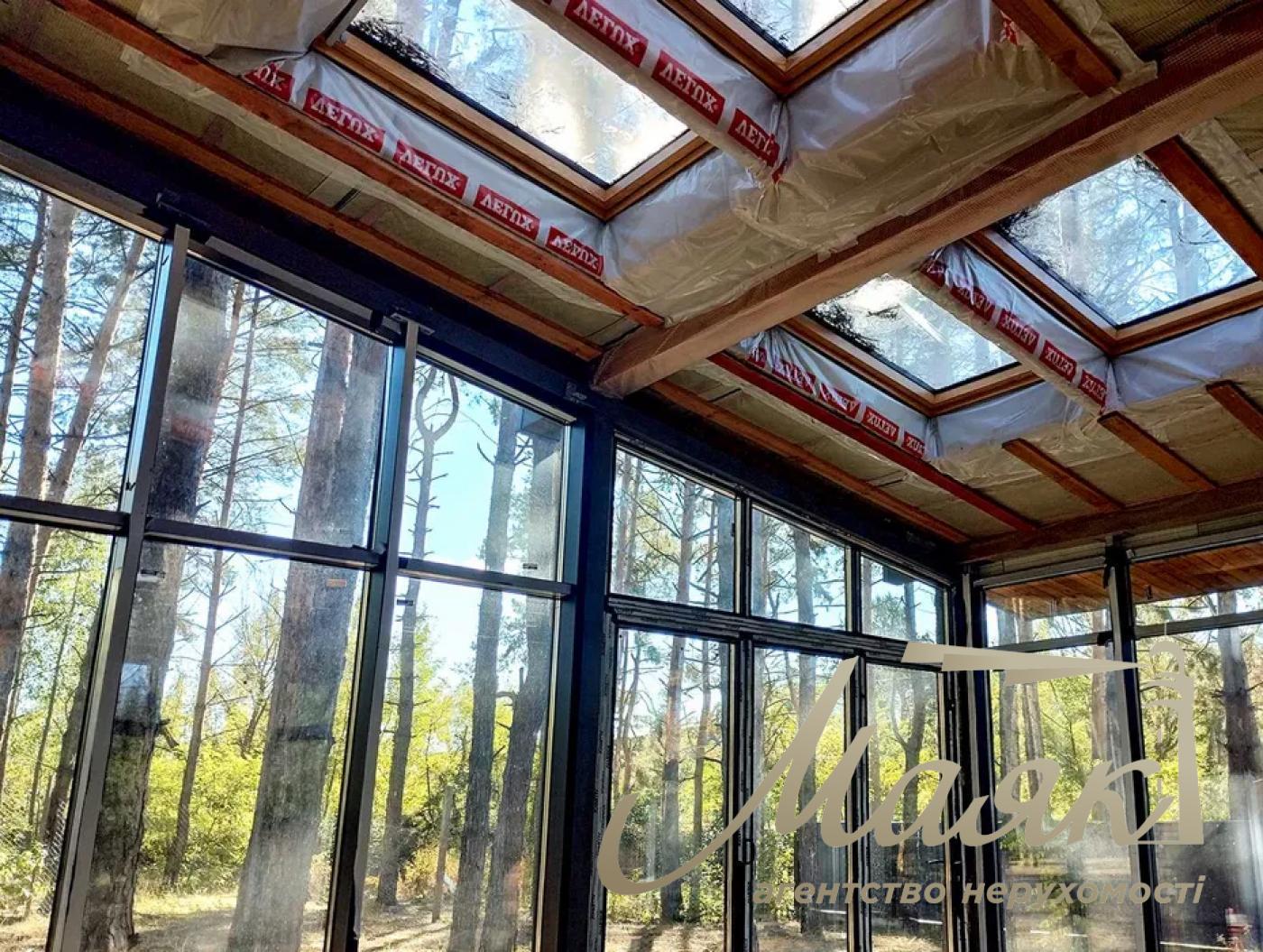 Продажа нового дома в лесу — стильный современный коттедж в селе Зазимье, Броварский район.