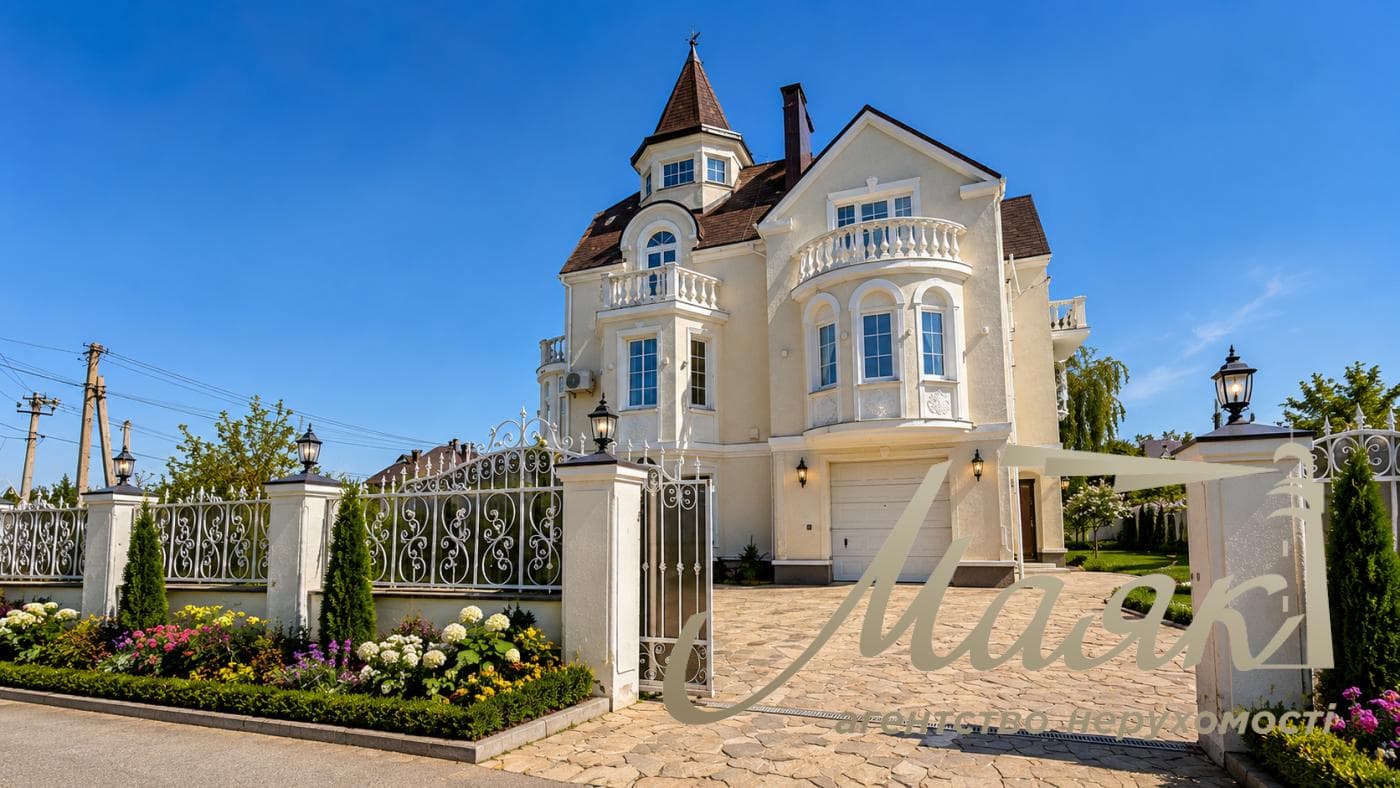 Продаж преміального 3х-поверхового будинку 350 м² у Гореничі, Бучанський район, Київська область