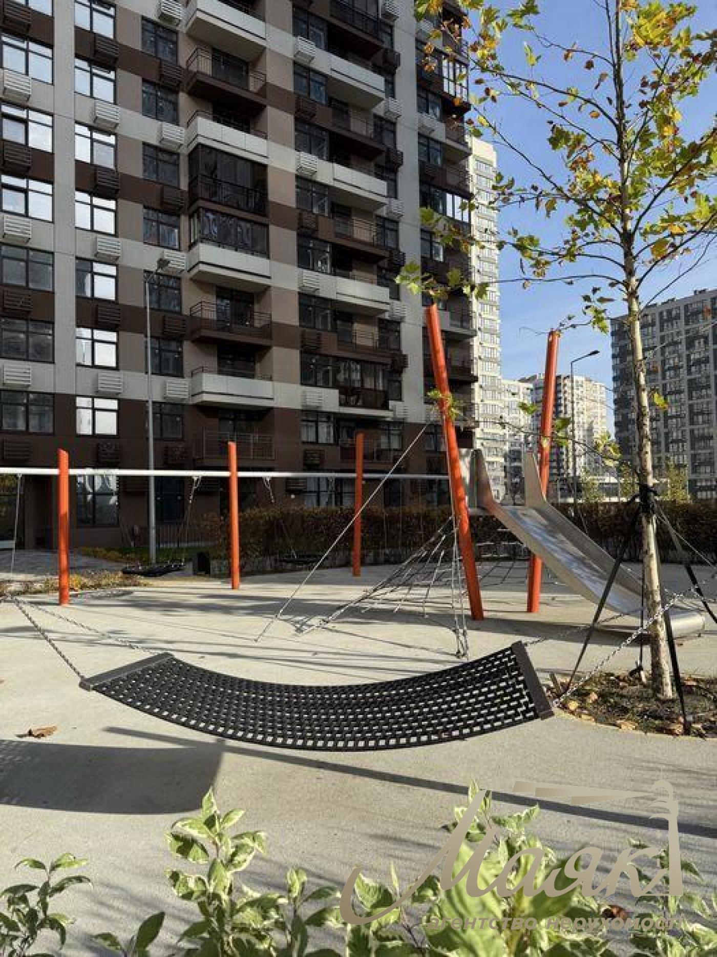 Продажа 2-к квартиры ЖК Варшавский-2, Подол, Виноградарь