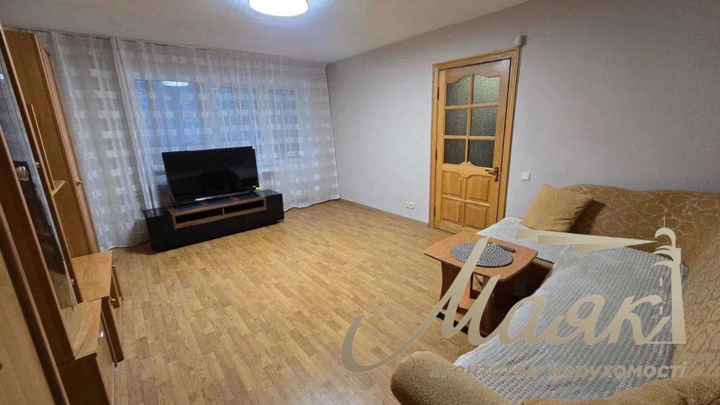 Rent 4-room apartment for rent on Antonovycha, Center, Kyiv