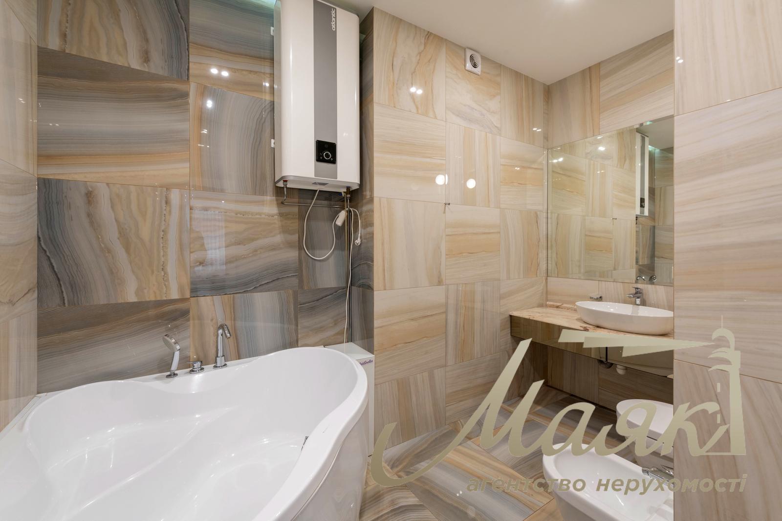 Оренда 4-х кімнатна квартира в ЖК Новопечерські Липки, Печерський район.