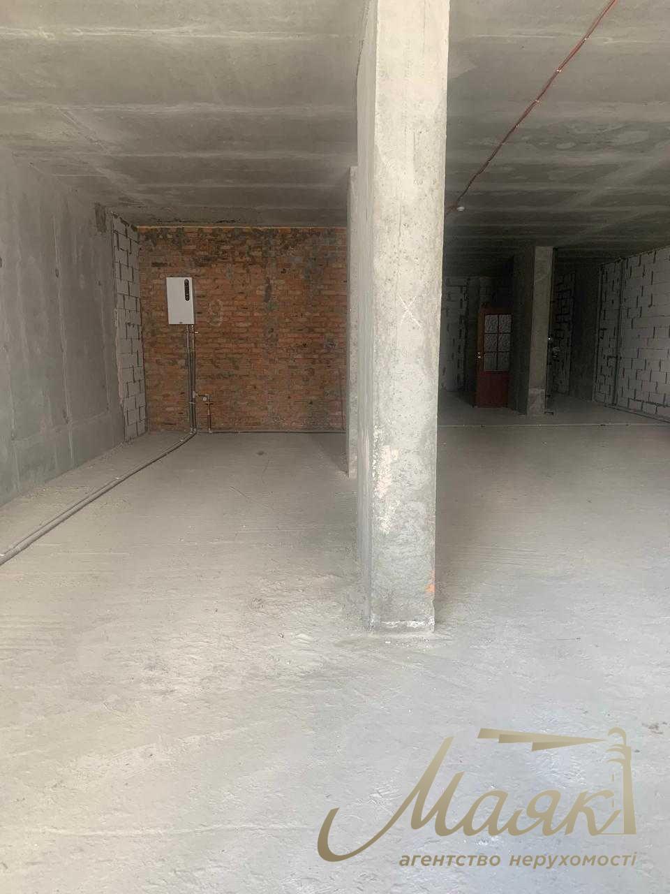 Rental of a 130 m2 facade premises in Riv'iera Residential Complex, Slavutich