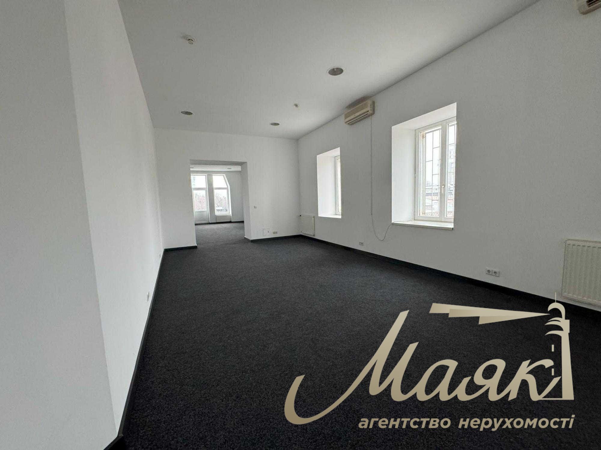 Аренда офисного помещения 650м2 в центре, пер. Музейный, Печерск