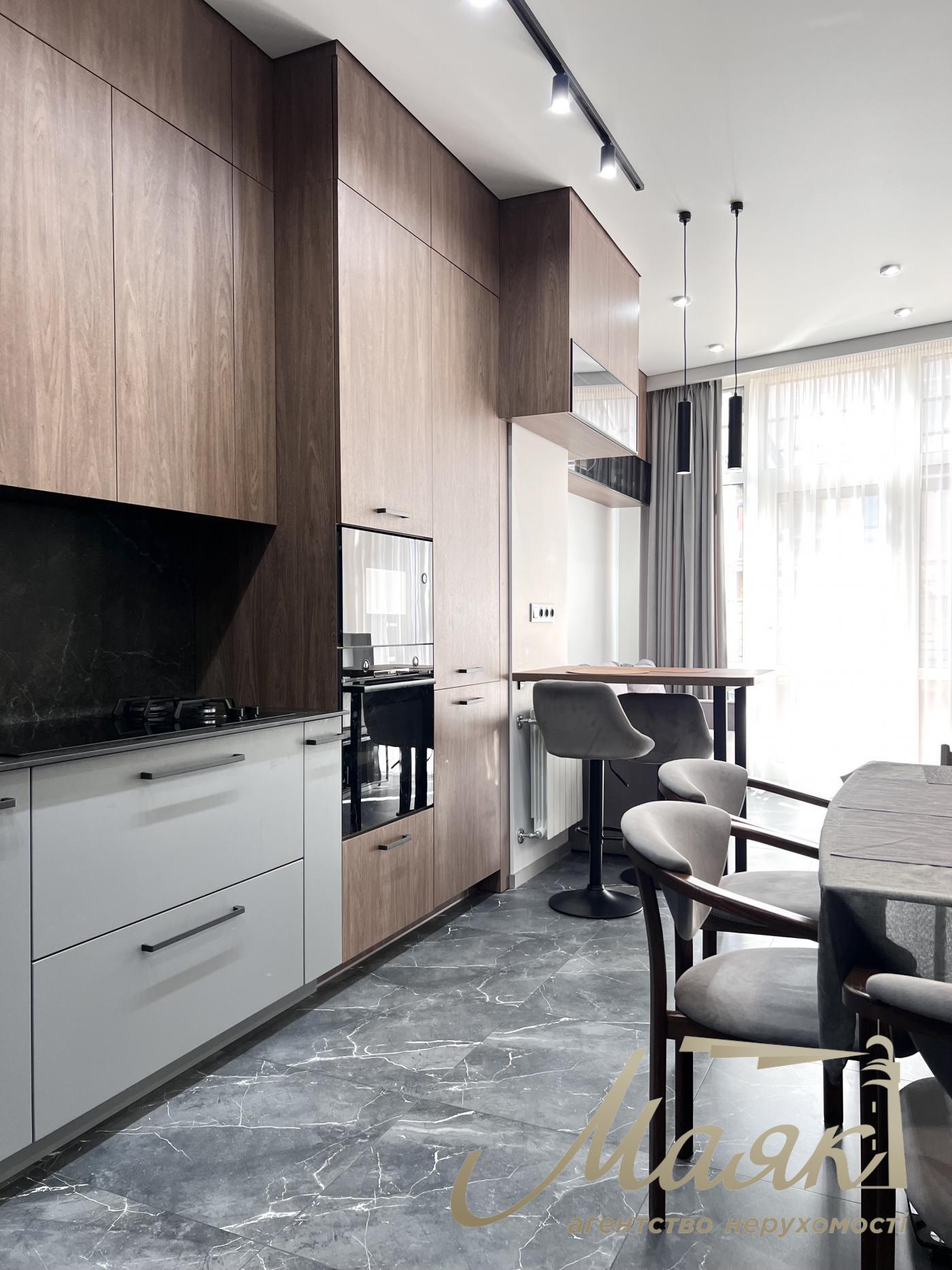 Продажа 3-комнатной квартиры с террасой в ЖК «Итальянский квартал» Оболонский район