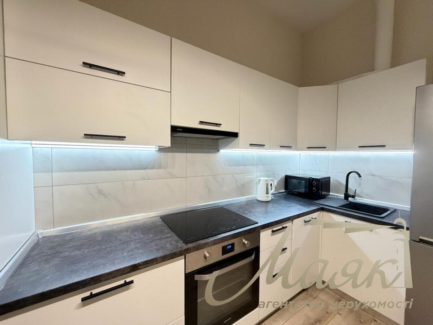 Оренда квартири-студії площею 45 м² у ЖК «52 Перлина», Печерськ