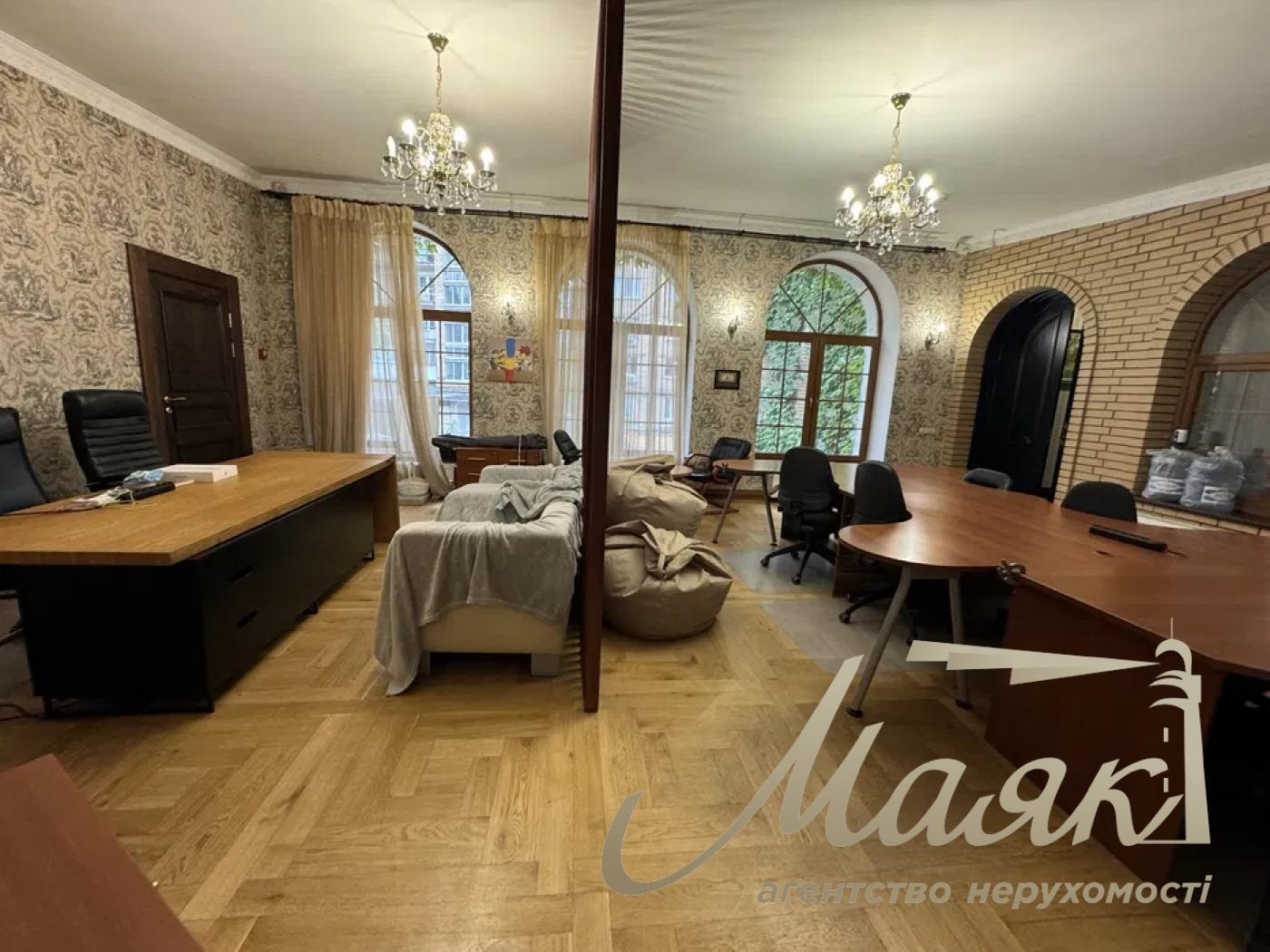 Оренда офісу 62 м.кв. Жилянська, Голосіївський р-н, Центр