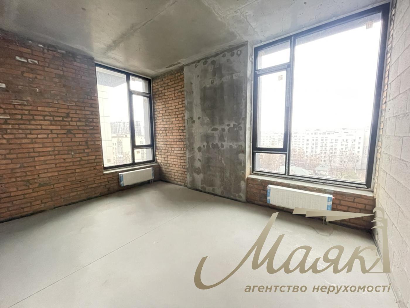 Продаж 3-к квартири ЖК TRIIINITY