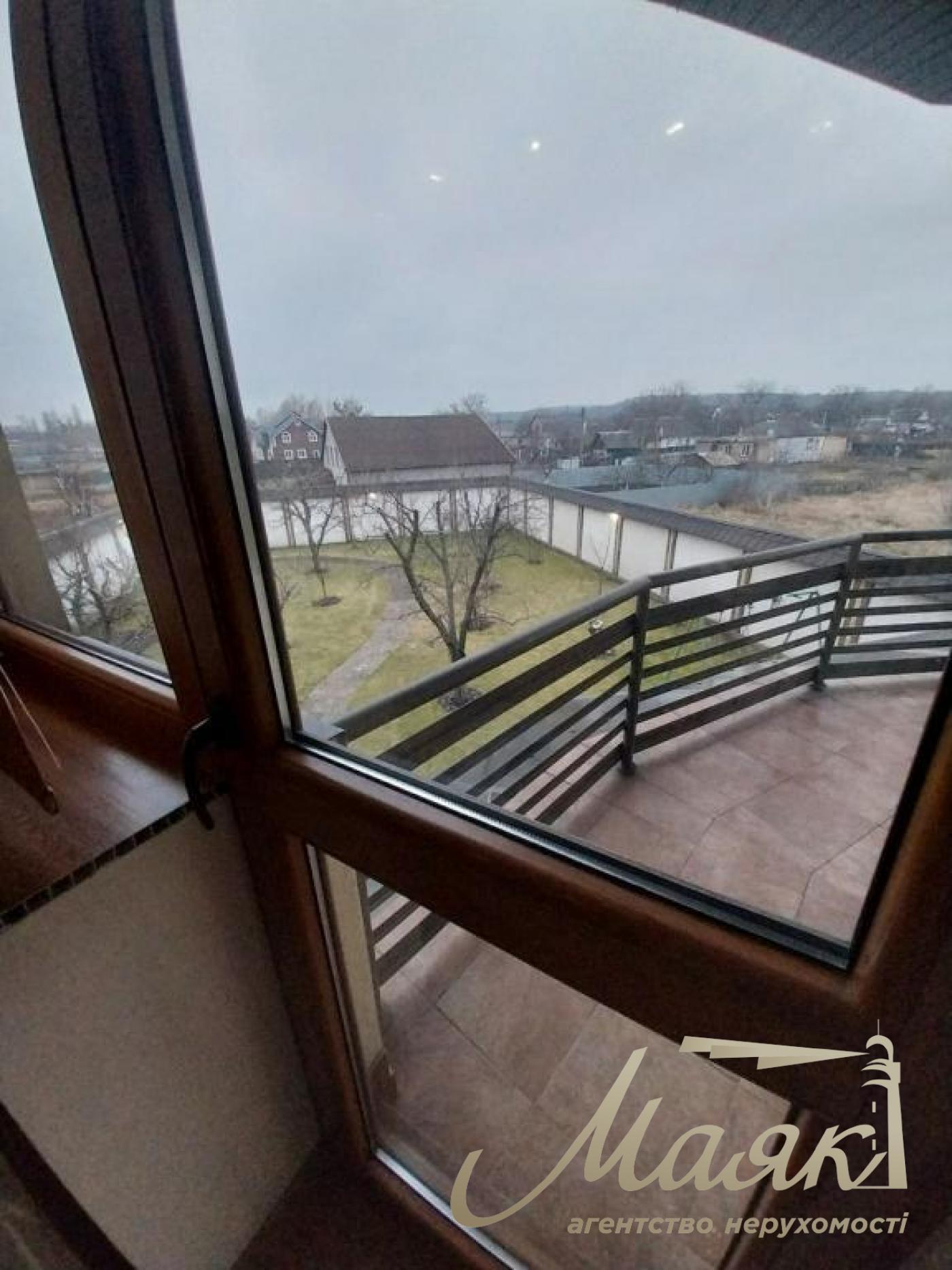 Продаж будинку 262м2 з меблями і терасою, в с.Чапаєвка/Віта-Литовська, Київ