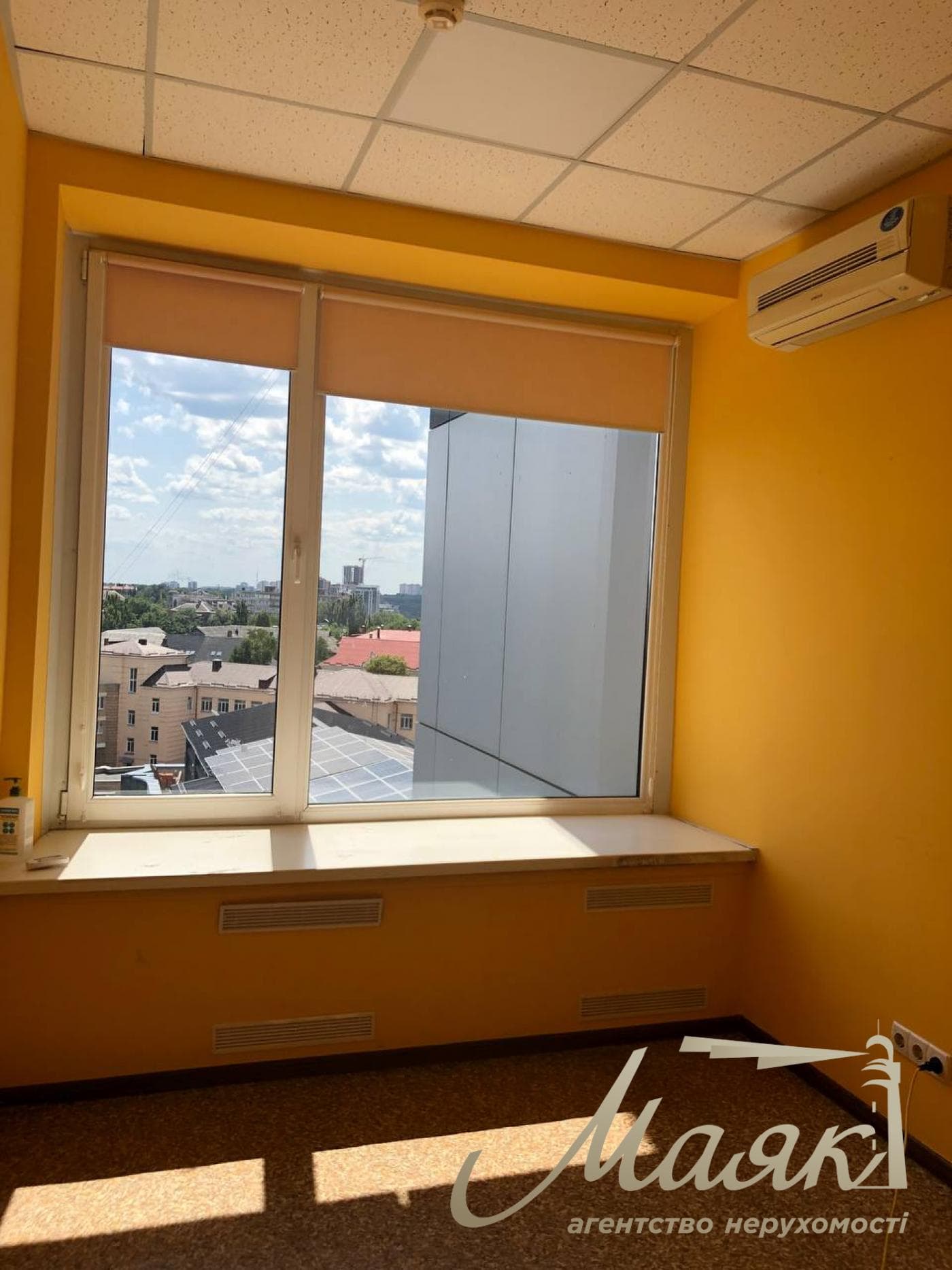 Оренда офісу площею 220 м² у бізнес-центрі «Бастіон», вул. Болсуновська, Печерськ, Центр