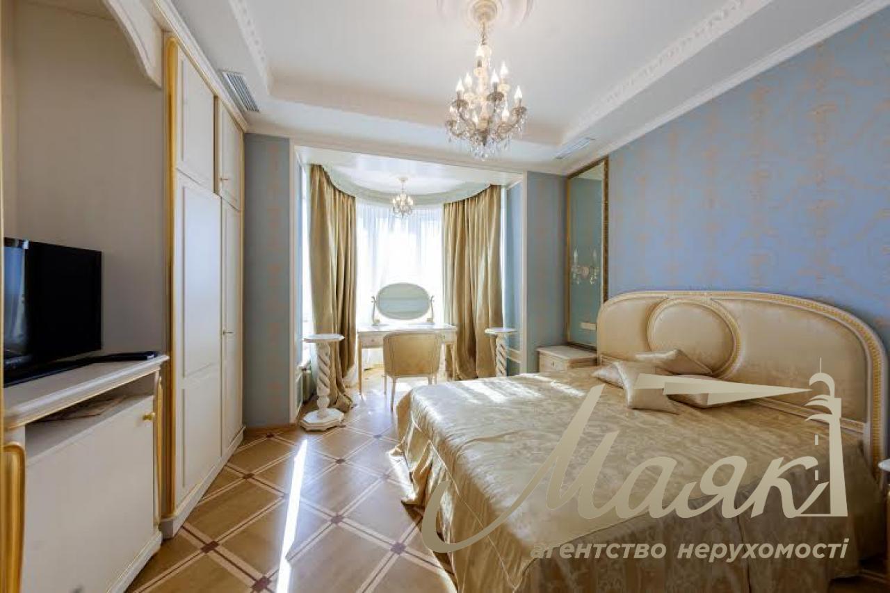 Продаж 4х кімн. квартири 205 м2 у ЖК "Липська вежа", вул. Інститутська 18, Печерський р-н