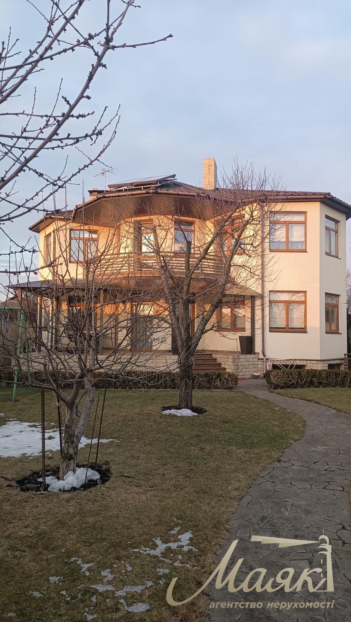 For sale house 470m2 str Brodovska with. Chapaevka / Vita-Litovska, Kyiv, Goloseevsky r-n.