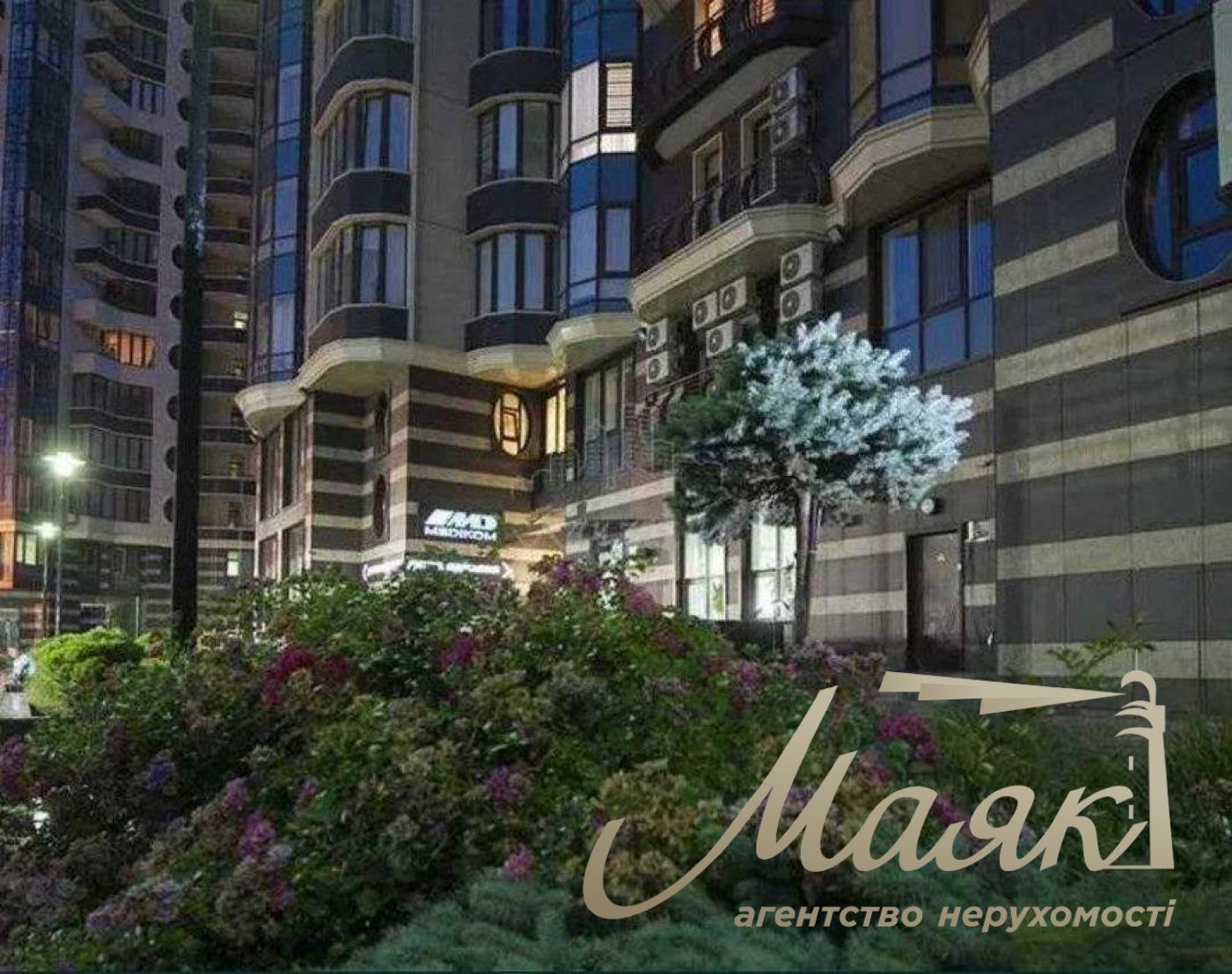 Продаж / Квартира / Василя Тютюнника, Печерськ, Київ