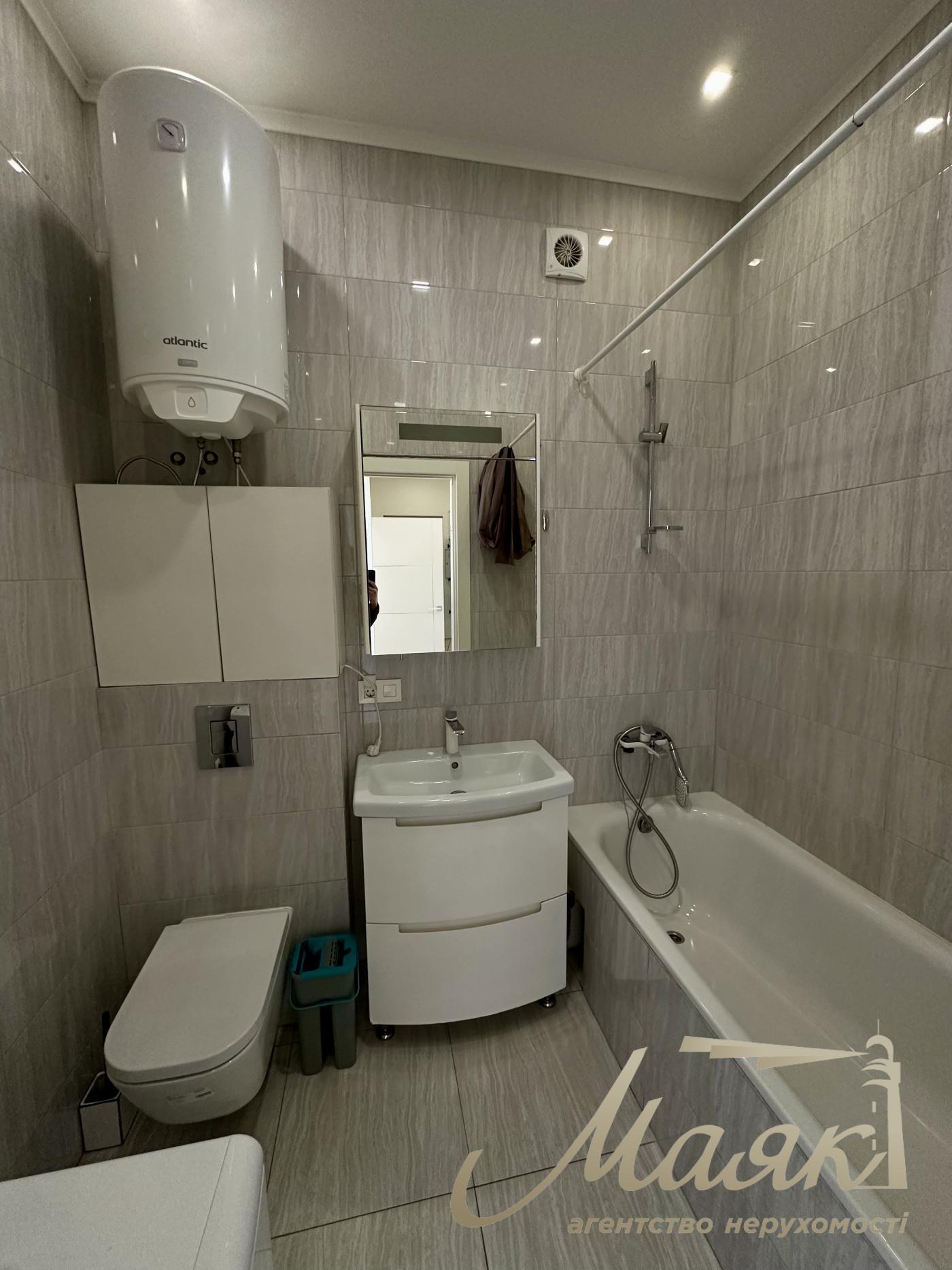 Оренда 2-кімнатної квартири (55м2) на пр-т. Каденюка 14