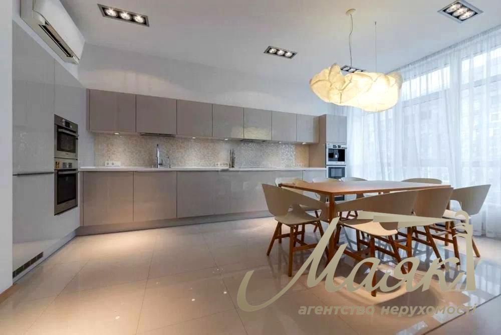 Продаж квартири 140м2 в ЖК Новопечерські липки вул. Андрія Верхогляда 14 (Михайла Драгомирова), Печерський район, Київ