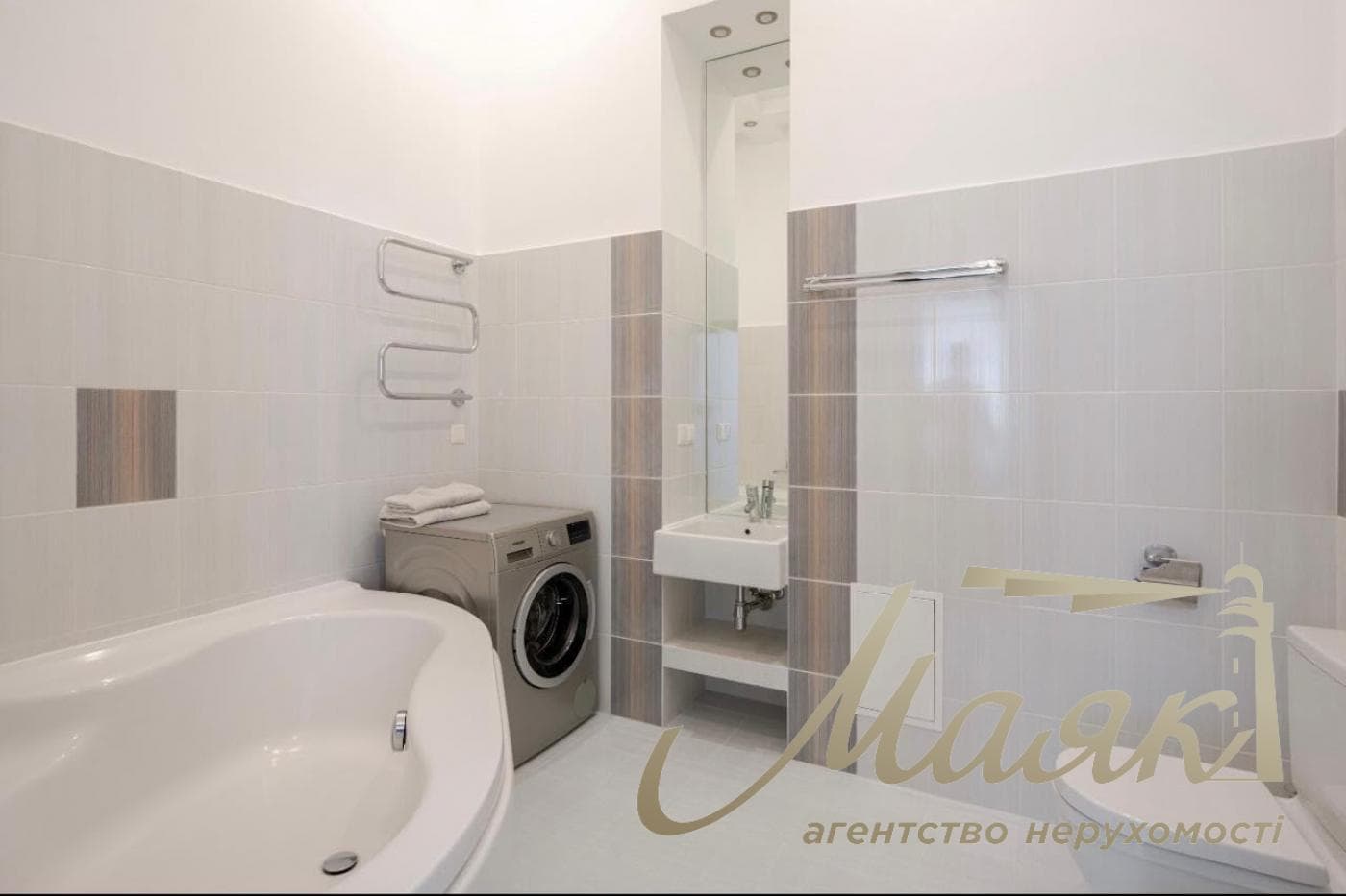 Оренда 3-кімнатної квартири площею 95 м², вулиця Антоновича, 23