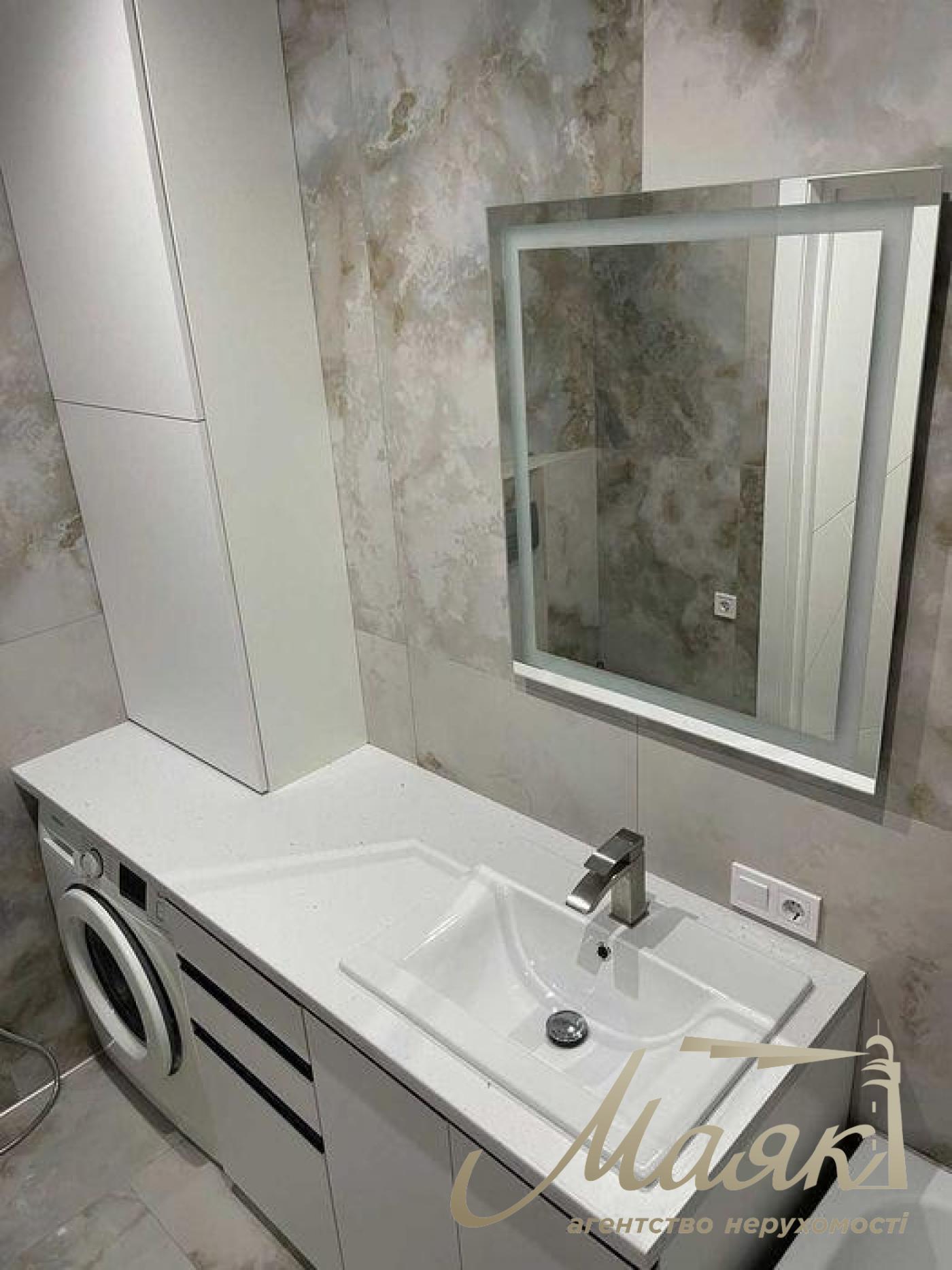 Продажа 2-комнатной квартиры ЖК Manhattan City, пр. Берестейский