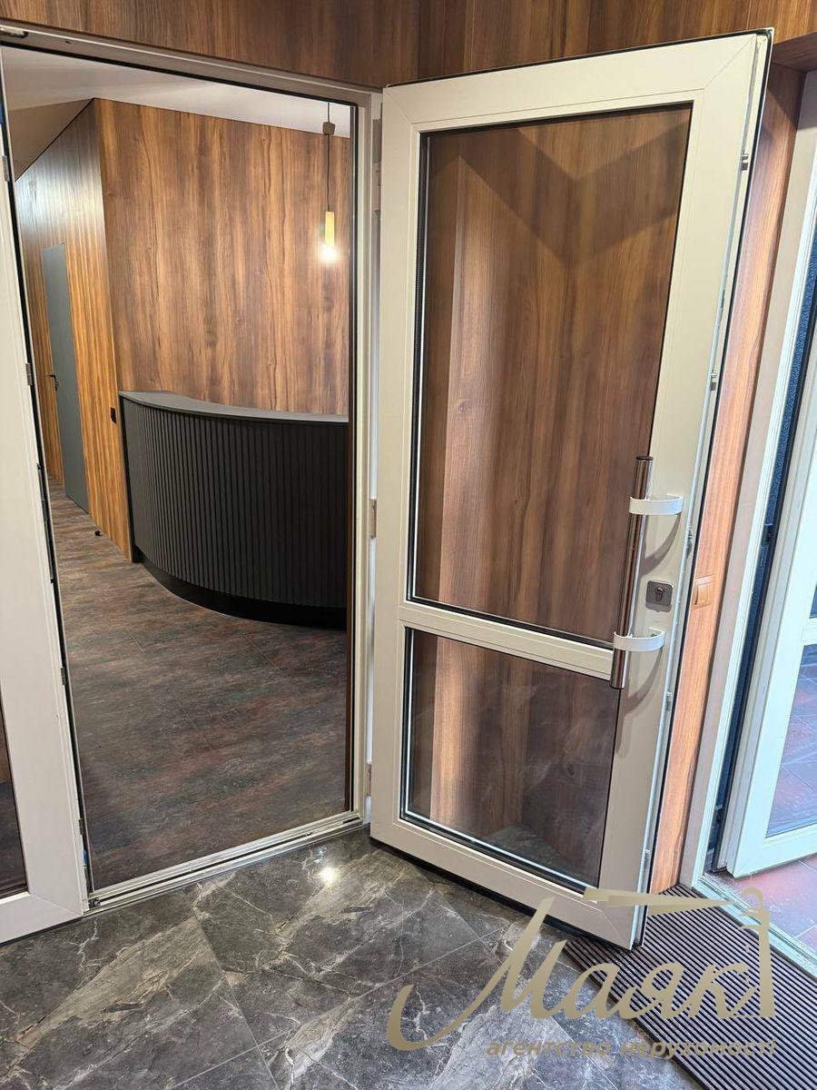 Rent a facade room in WestHouse Residential Complex 67m2, Demeevskaya metro station