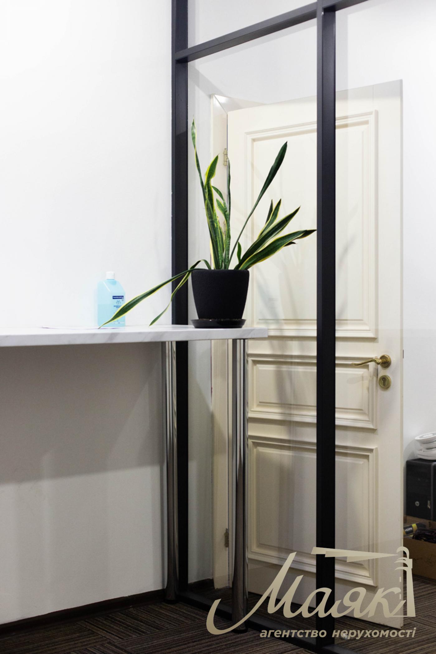 Аренда офиса 232,7 м² в бизнес-центре “Business City”, Шевченковский район, ул. Николая Пимоненко, 13