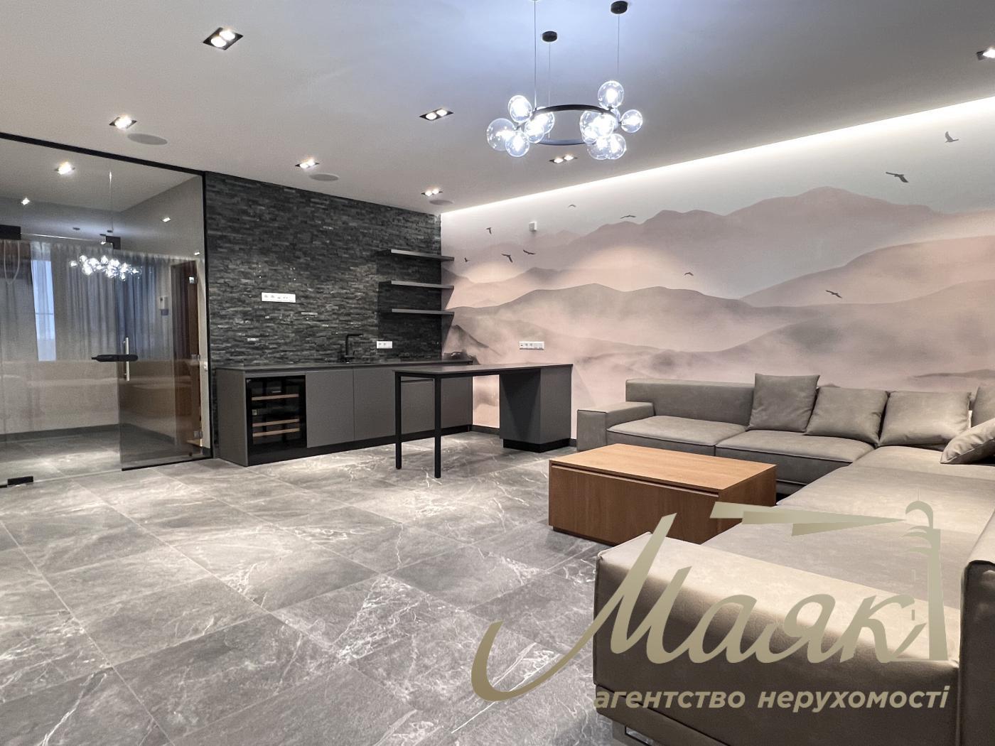 Оренда заміського будинку на Осокорках у котеджному містечку "Блакитна Лагуна"