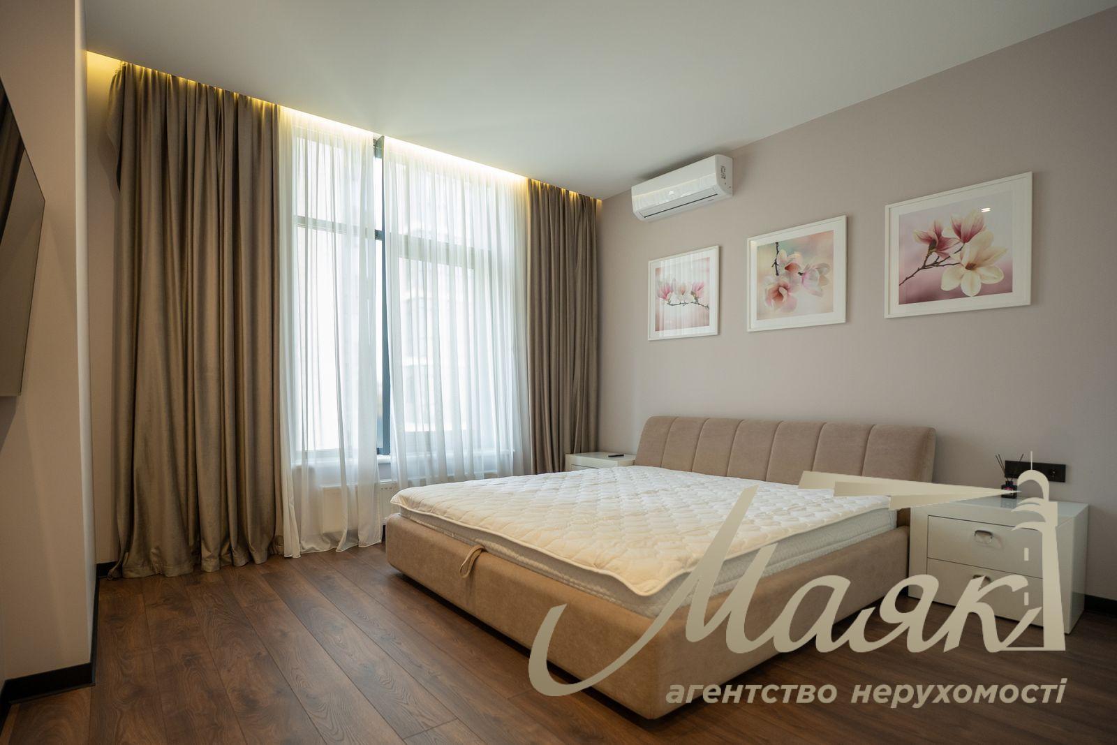 Оренда 2х-кімнатної квартири 102м2 в ЖК Новопечерські липки, вул.Андрія Верхогляда 17-В. (Михайла Драгомирова)