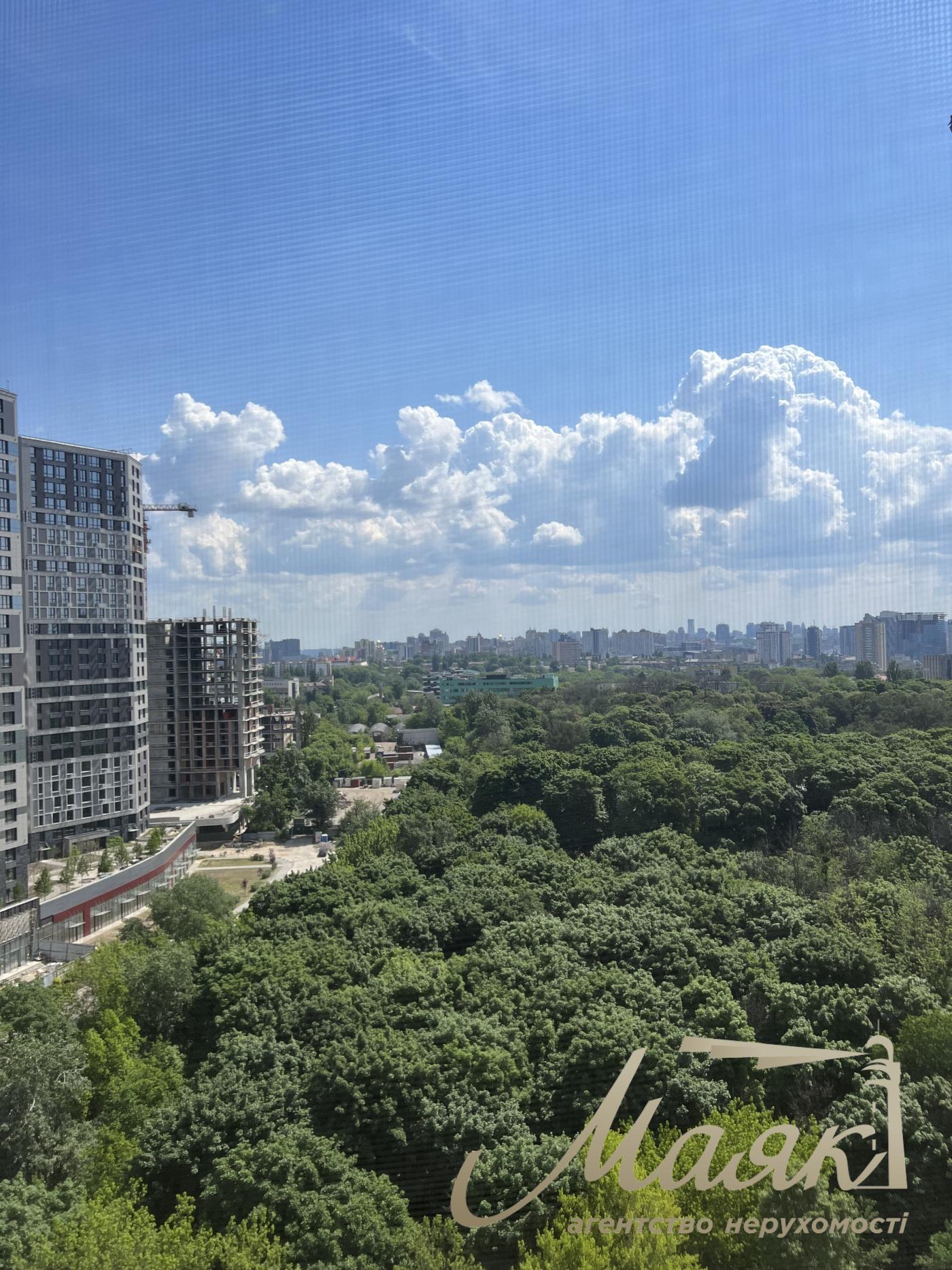 Продажа квартиры 160 м2 в ЖК Пушкинский парк