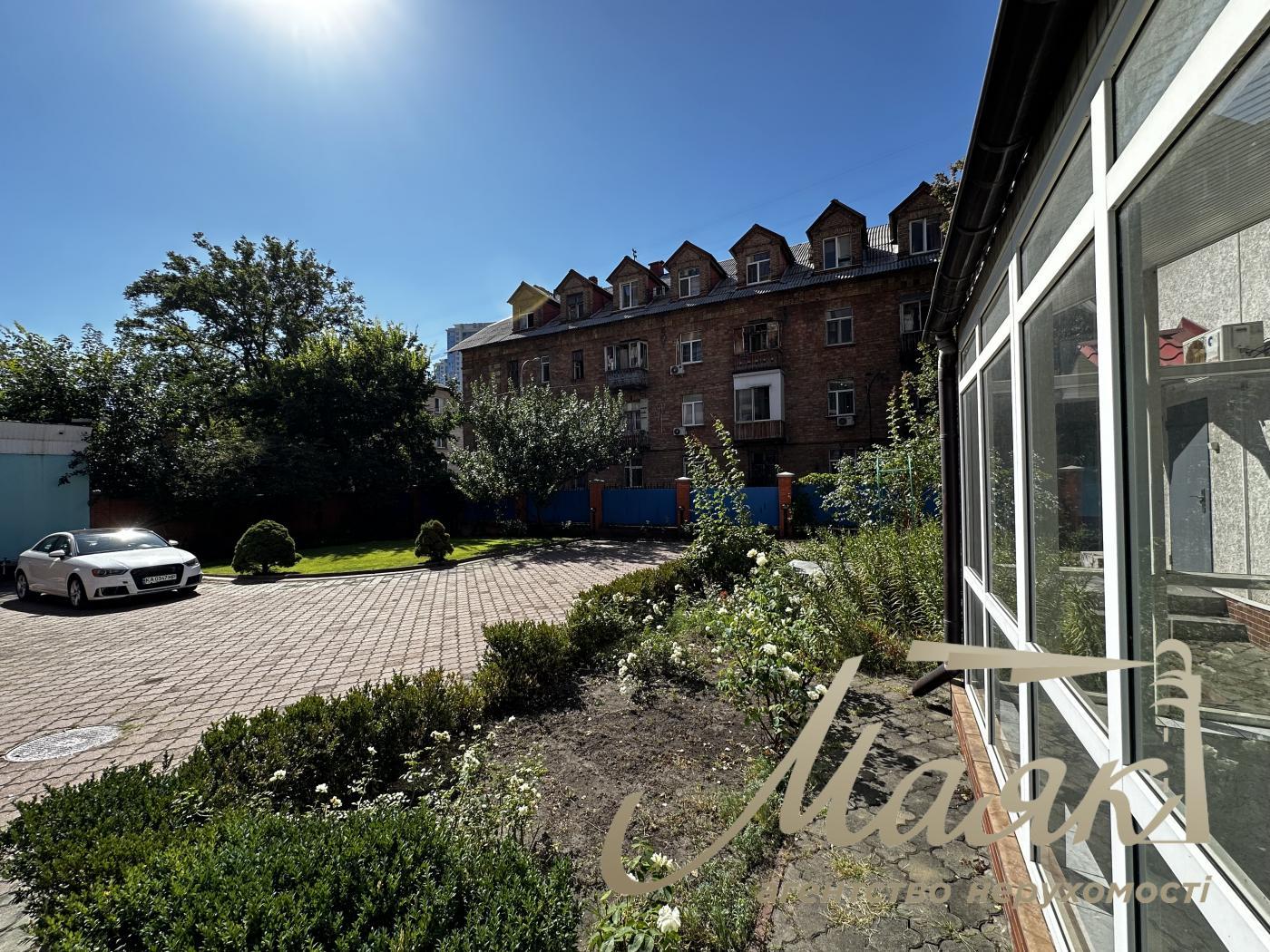 Оренда ОСЗ 600м2 вул.Бойчука 17, Печерськ