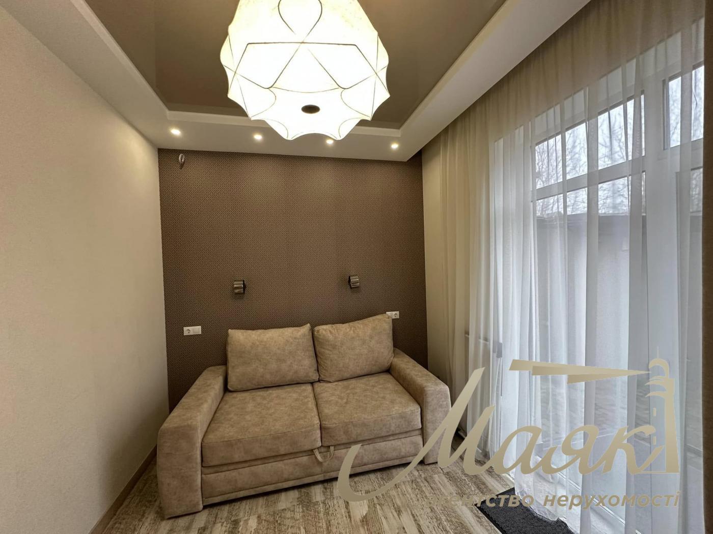 Продажа дома с ремонтом на Петропавловской Борщаговке, Киев.