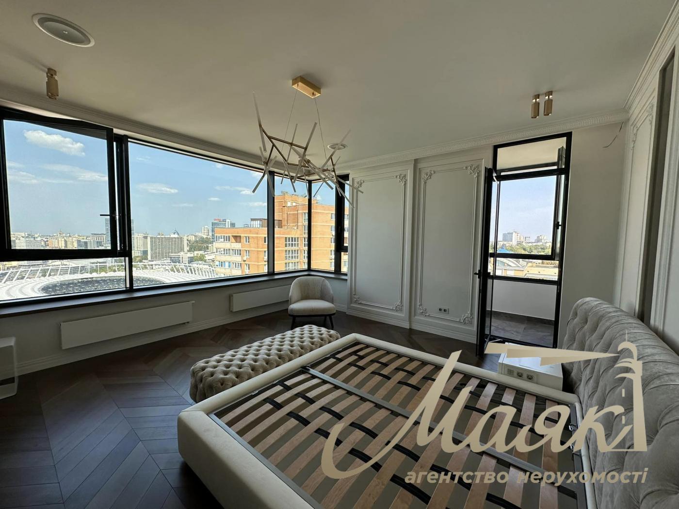 Sale of apartment in residential complex Tetris Hall, Fedorova st., Pechersk, Kyiv