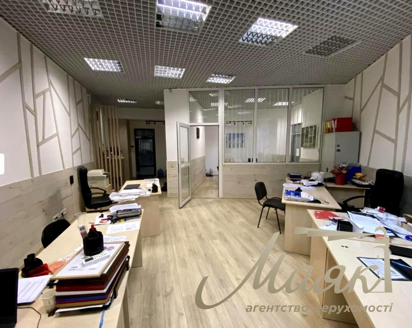 Оренда офісу в БЦ Хвиля по вул.Коновальця 36-Д, Печерський район.