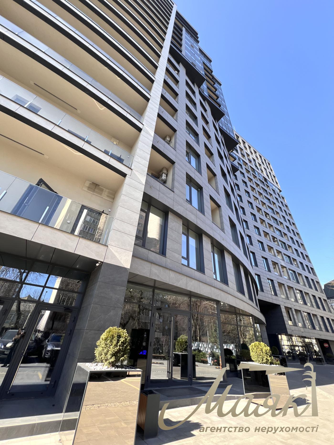 Оренда офісу 250 кв.м в ЖК А52 вул. Січових Стрільців (Артема), 44-А