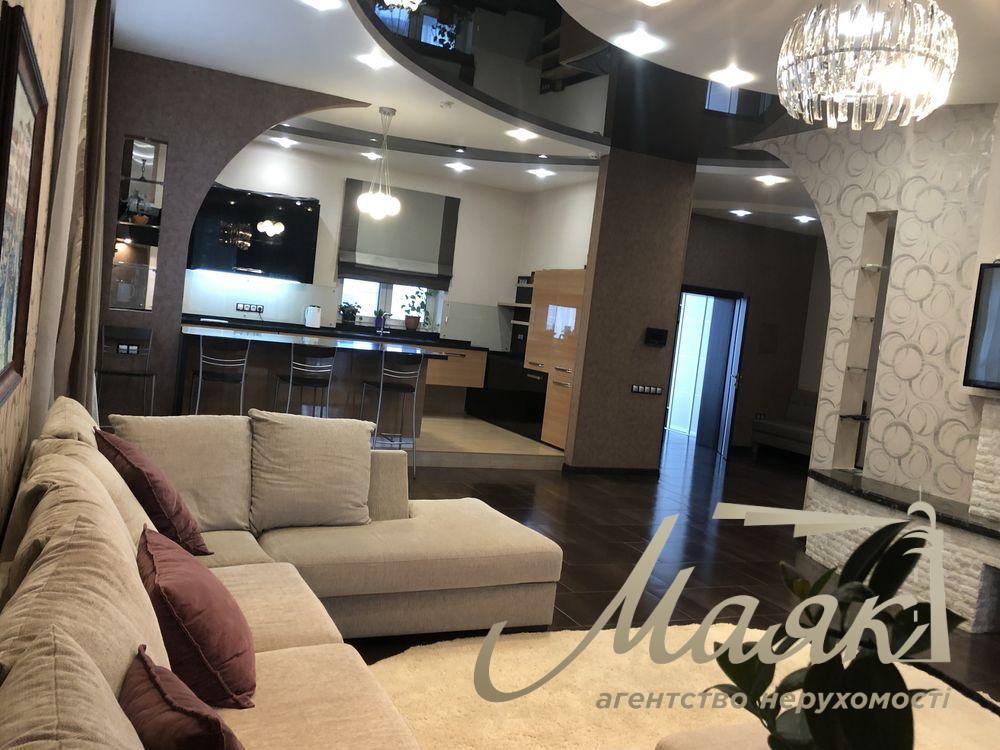 Rent a house 350m2 Osokorki, 1st East-far lane