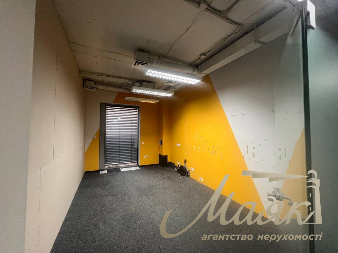 Office for rent 490m2 in BC Merx,15 Leipzigskaya St., Pechersk