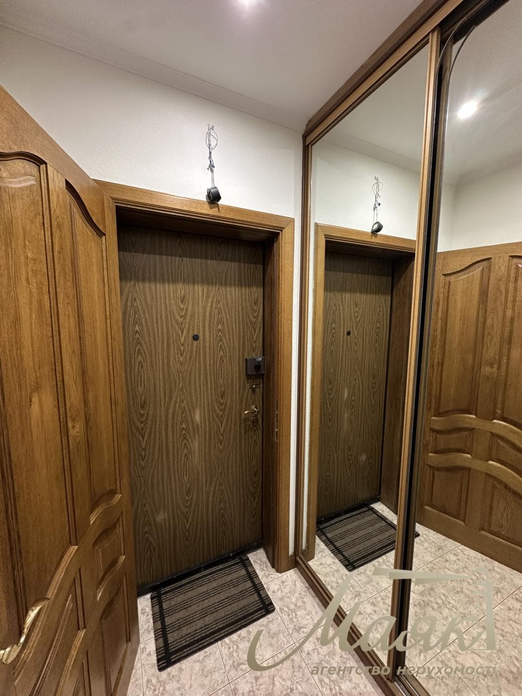 3-Bedroom Apartment (96 m²) for Rent at 9/1 Valeriy Lobanovskyi Ave.