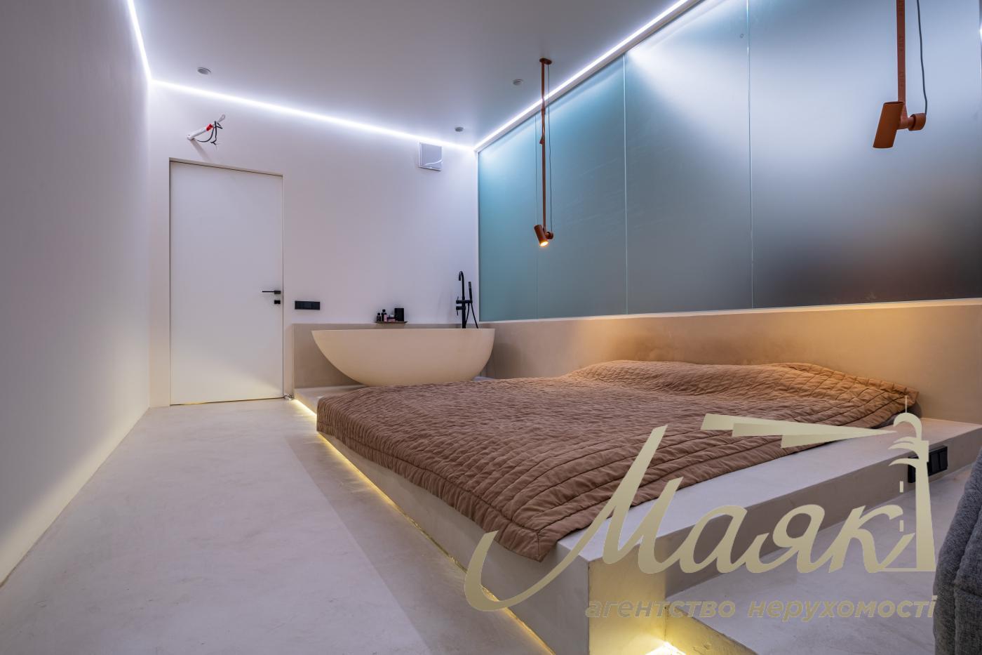 Продаж 3-кімнатної квартири ЖК Французький квартал 2