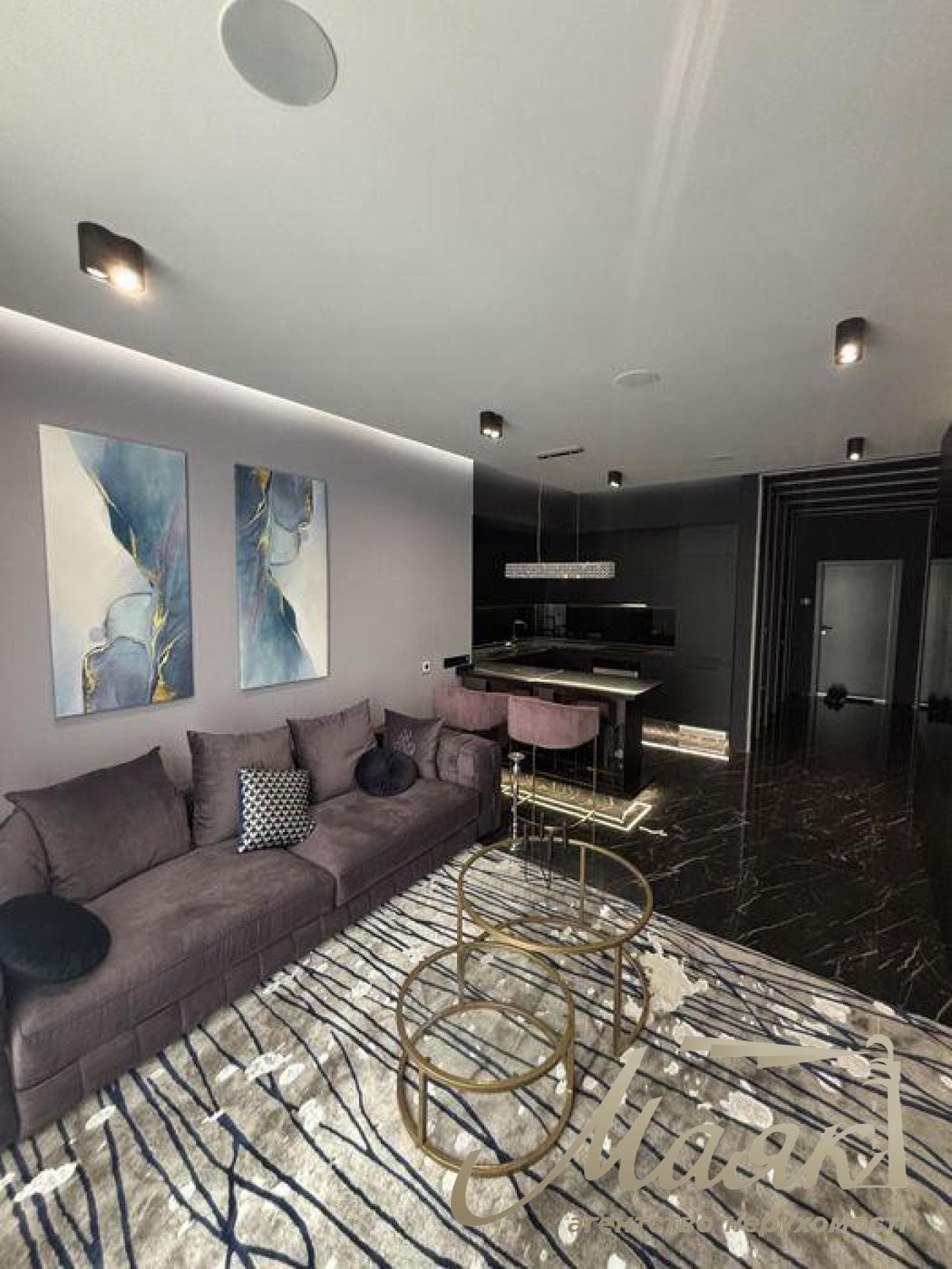 Продаж 2-кімнатної квартири у ЖК Royal Tower, 65 кв. м, Центр, вул. Саксаганського, 37К