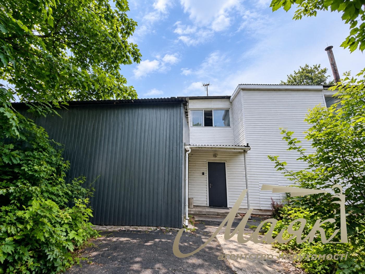For Sale: A Turnkey Commercial Complex with a Total Area of 1,780 m²