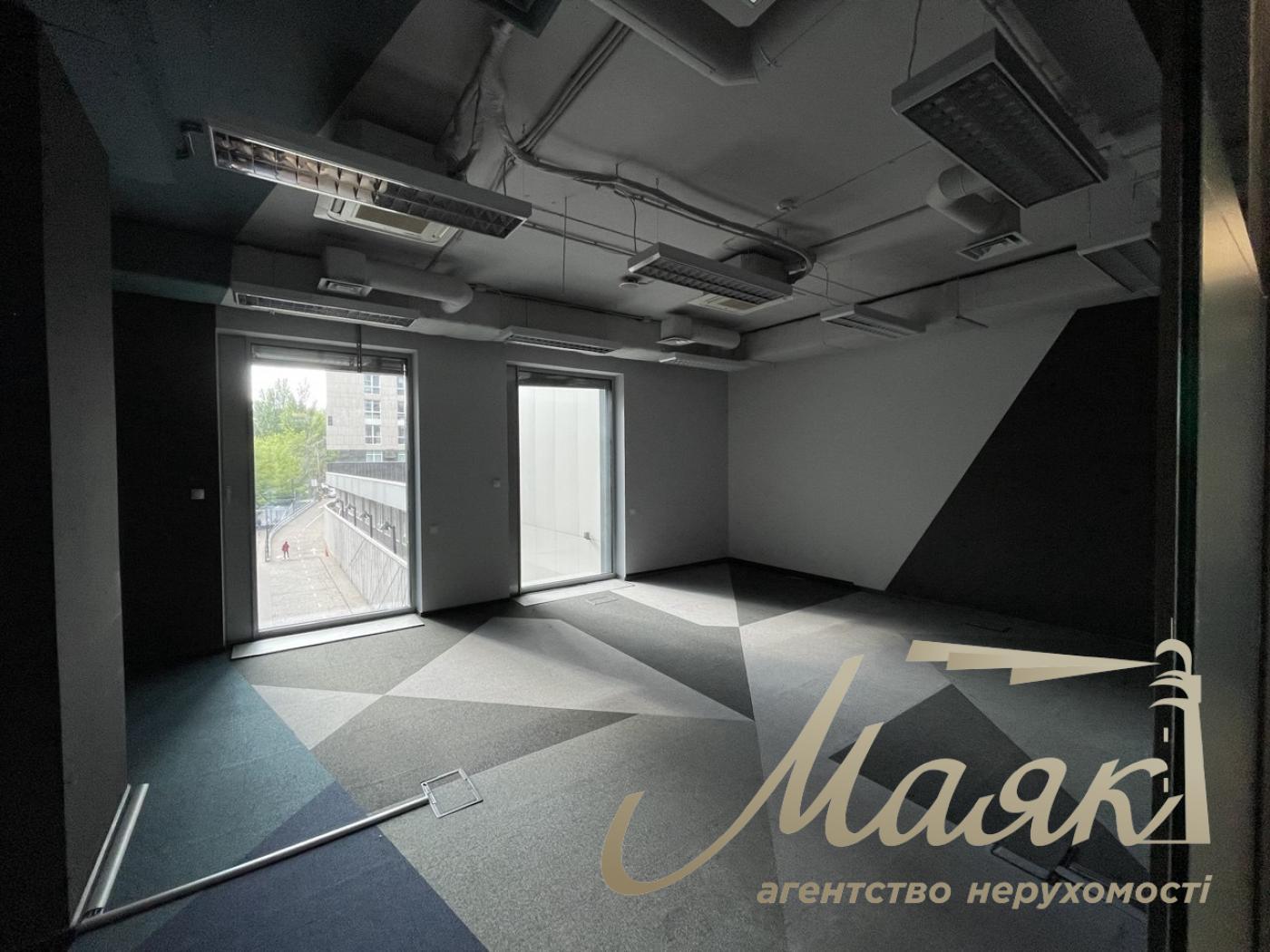 Office rent 860m2 in the center, st. Leipzigskaya, Pechersk