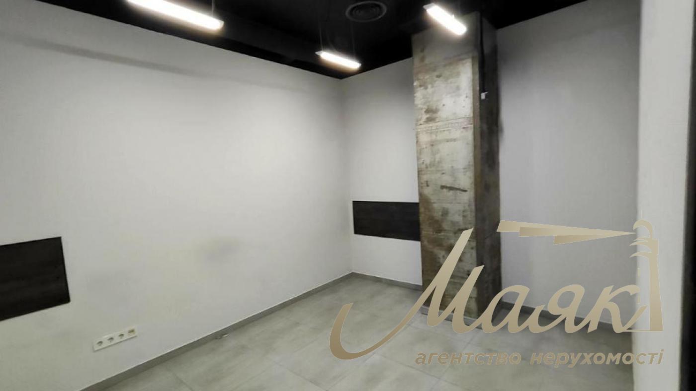 Оренда фасадного приміщення, вул. Глибочицька