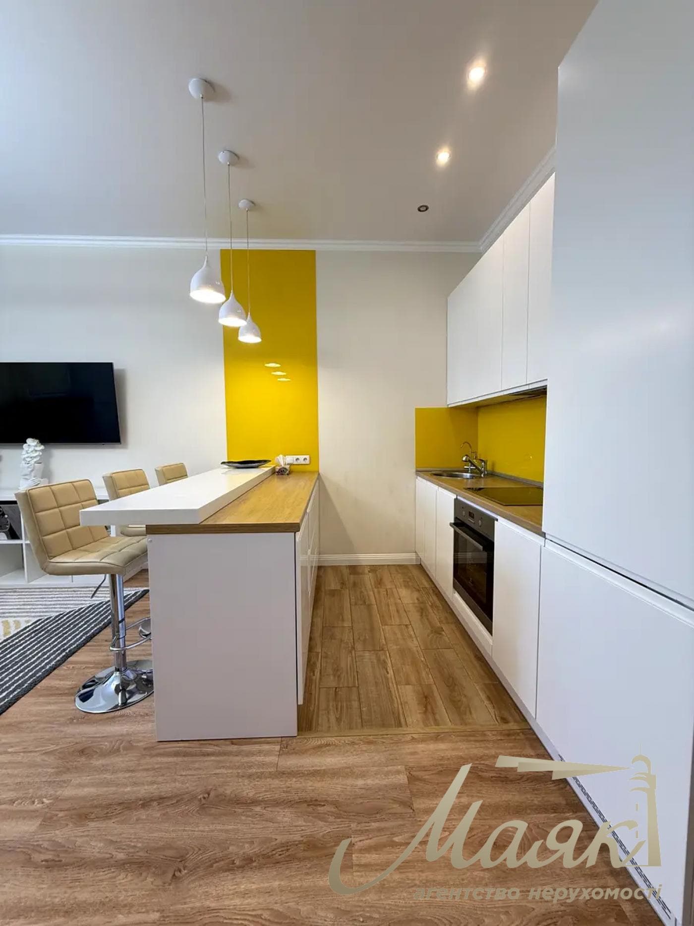 3-bedroom apartment for rent, 72 m², 2-A Verkholyad Street, "Novopechersky Dvor" residential complex