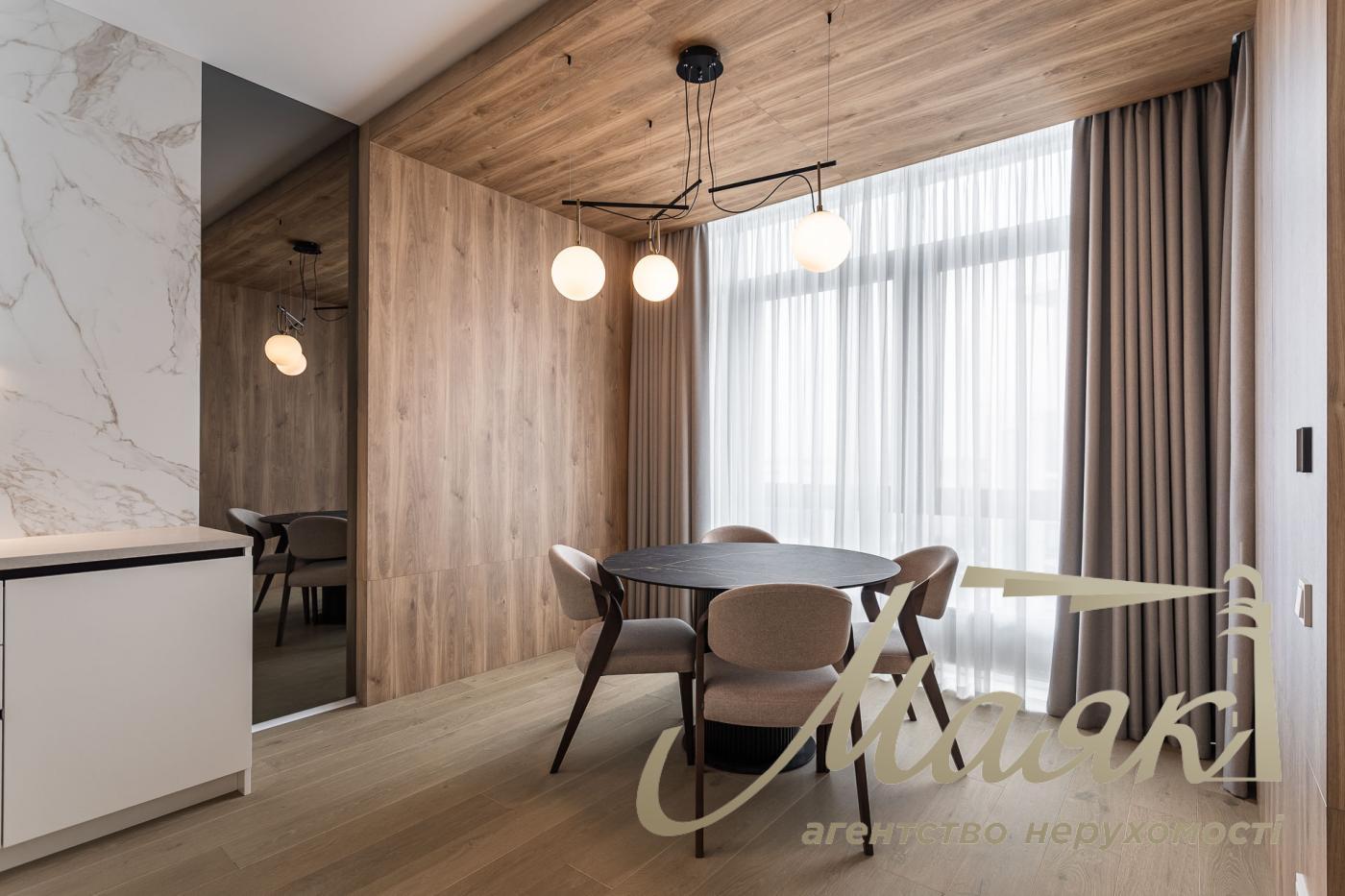 Продаж 4-кімнатної квартири ЖК Новопечерські Липки вул. Верхогляда (Верхогляда)