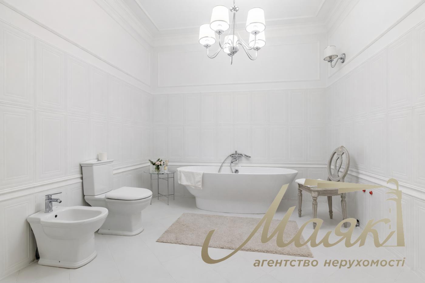 Продаж будинку (420м2) у Києво-Святошинському р-н, с. Гатне