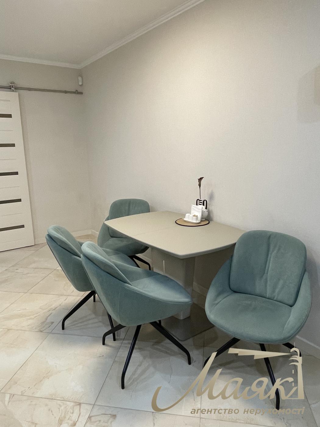 Оренда 3-кімнатної квартири ЖК Французький Квартал 2 вул. Джона Маккейна 3а