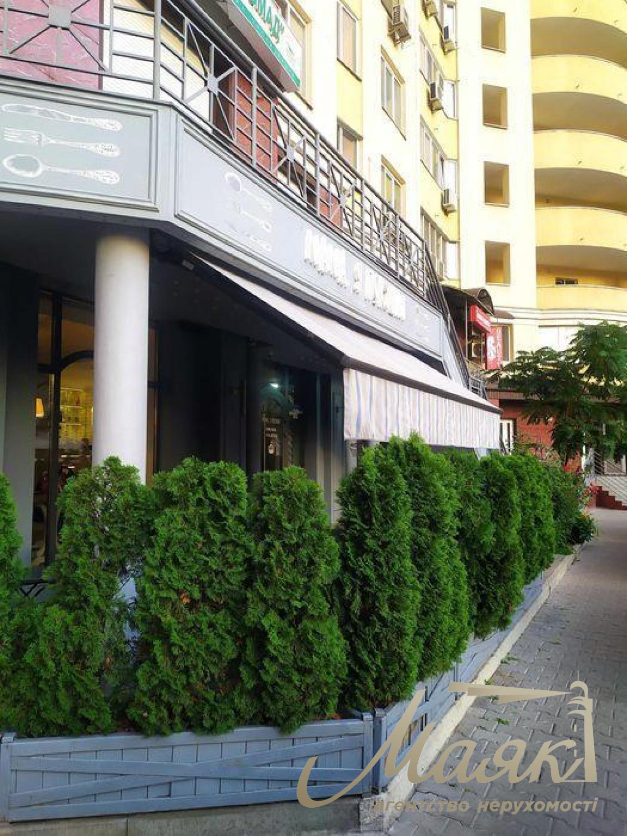 Sale 3-room apartment Goloseevo, residential complex 4 seasons