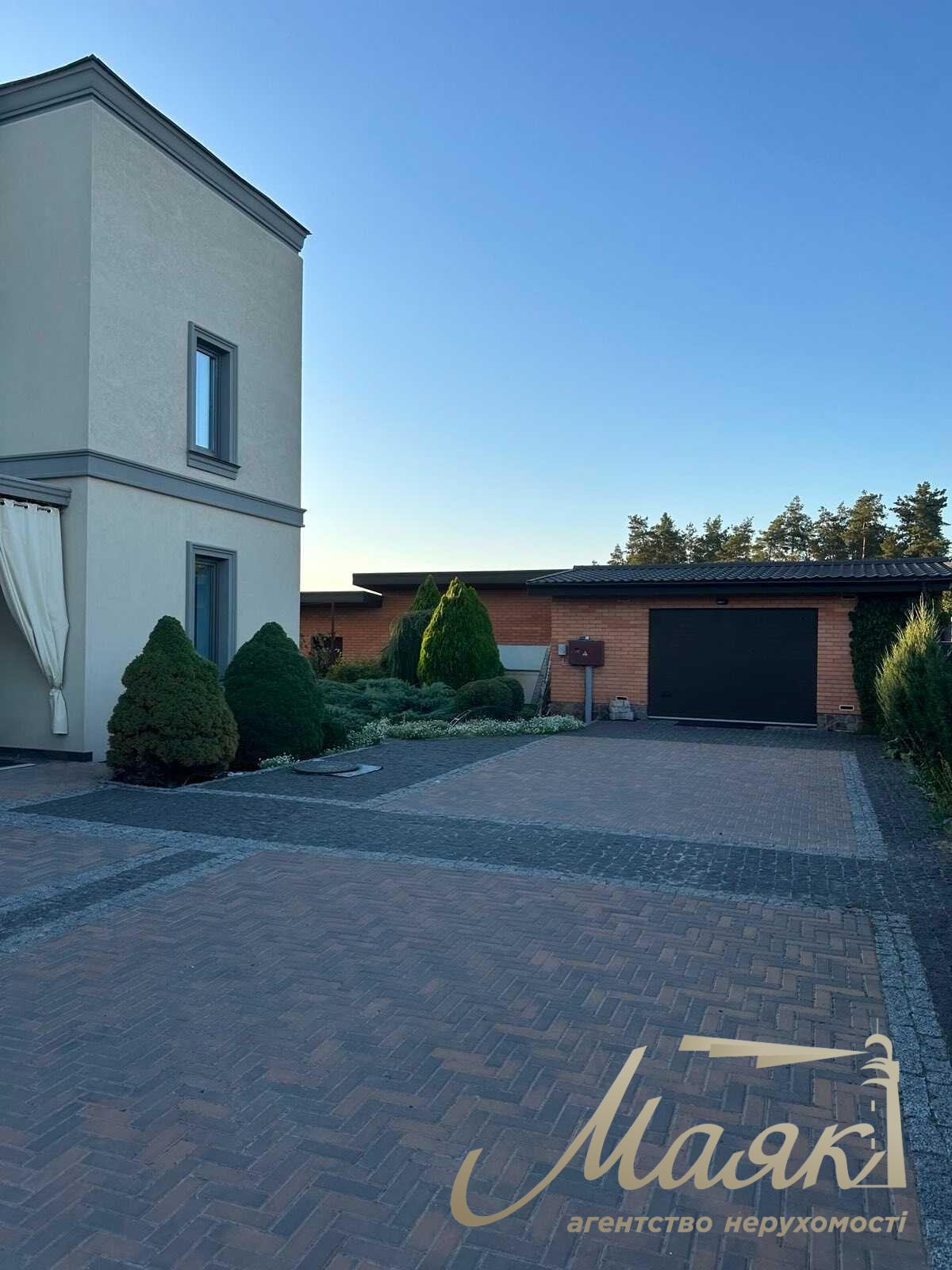 Продажа дома 245 м², 30 соток в Голосеевском районе (Конча-Заспа, хутор Мрыги)