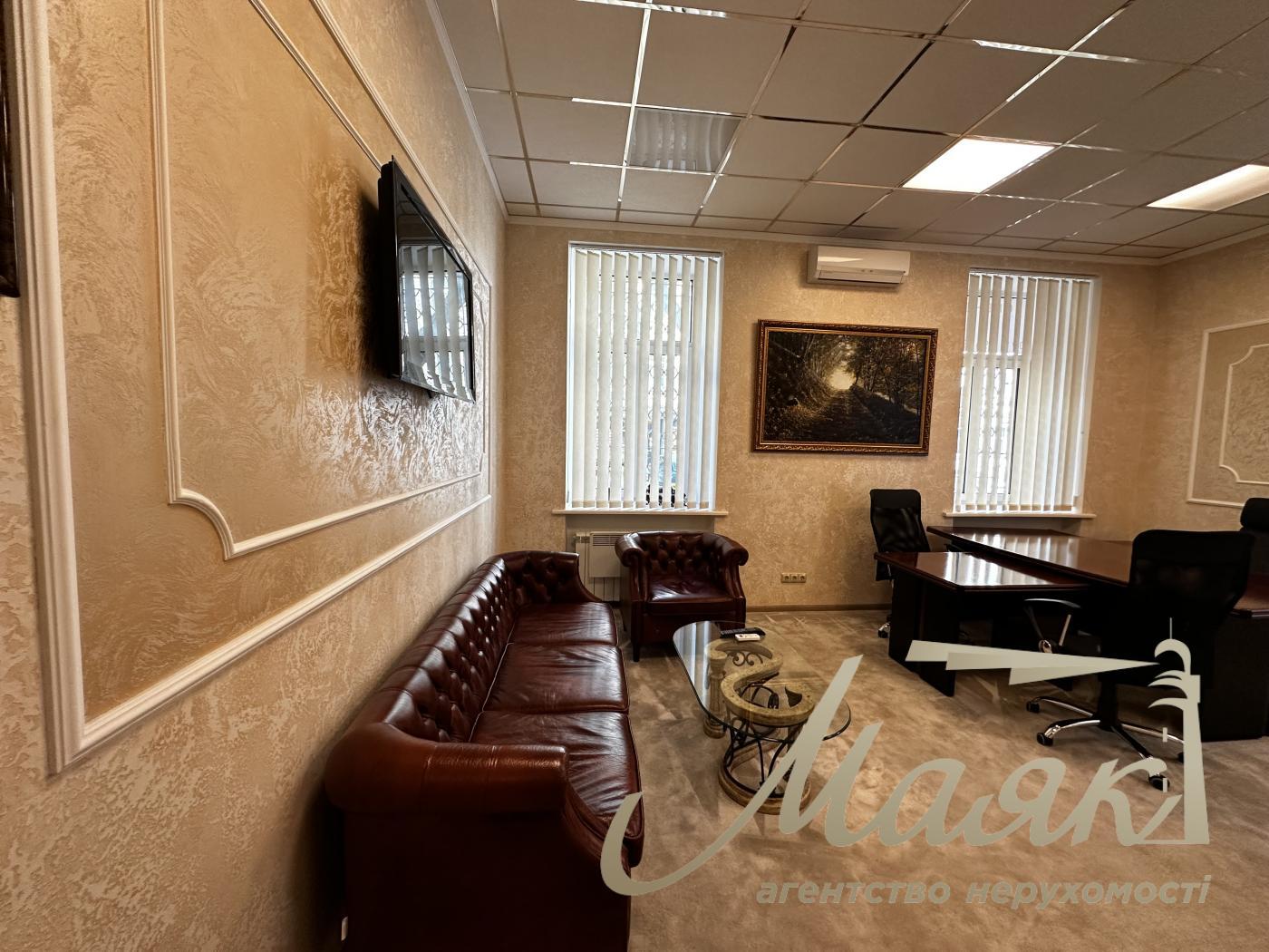 Sale of office space 135m2, Panasa Mirnogo st., Pechersk