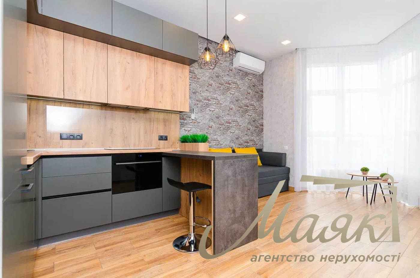 Продажа 1-комнатной квартиры 50м2, в ЖК "Французский квартал" Печерский район