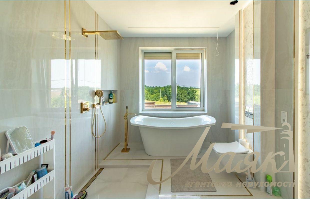 Продаж двоповерхового будинку 274м2 у Лісниках поруч з Equides Club