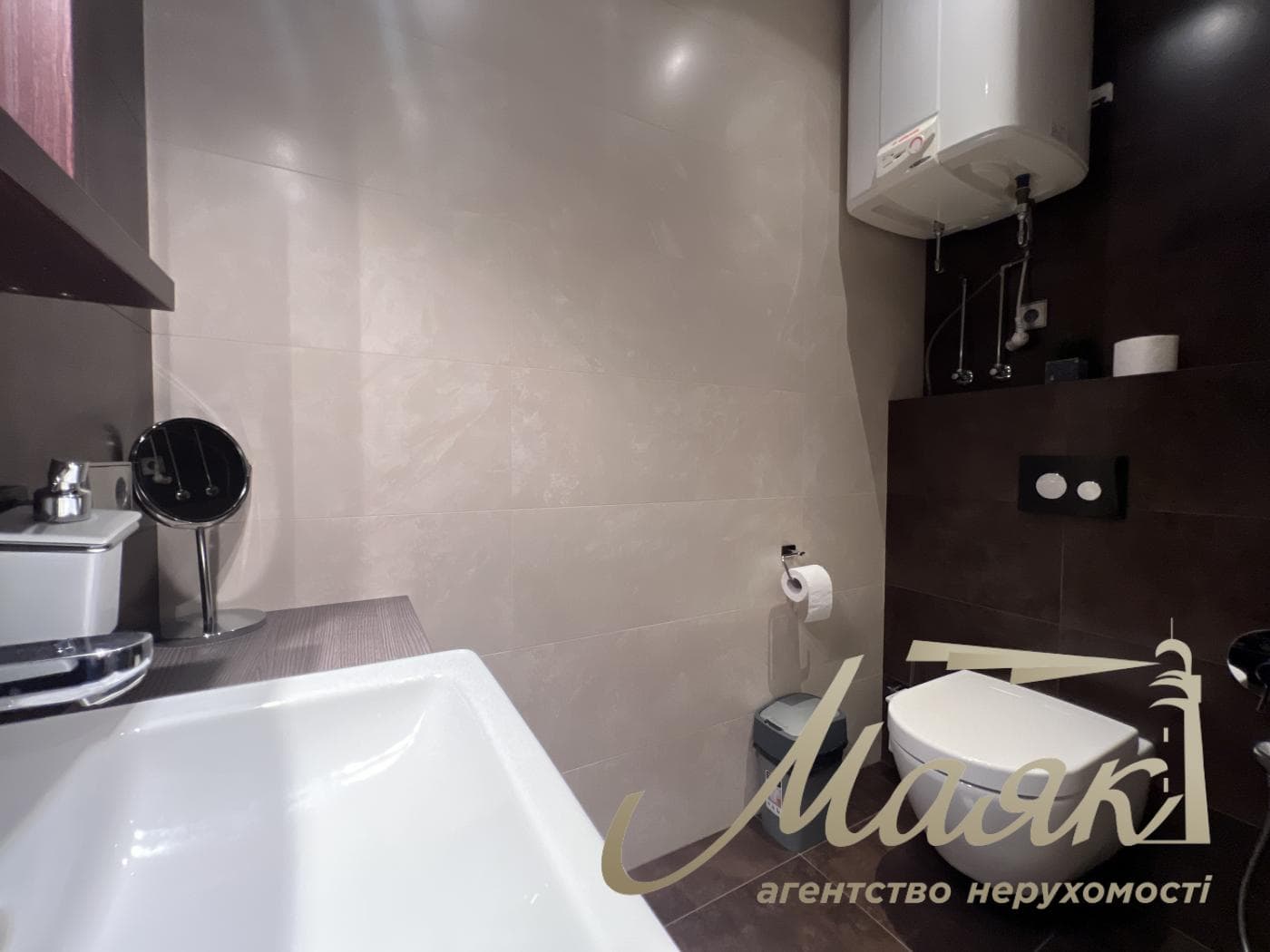 3-Bedroom Apartment for Rent in the Park Avenue Residential Complex, Holosiivskyi Avenue